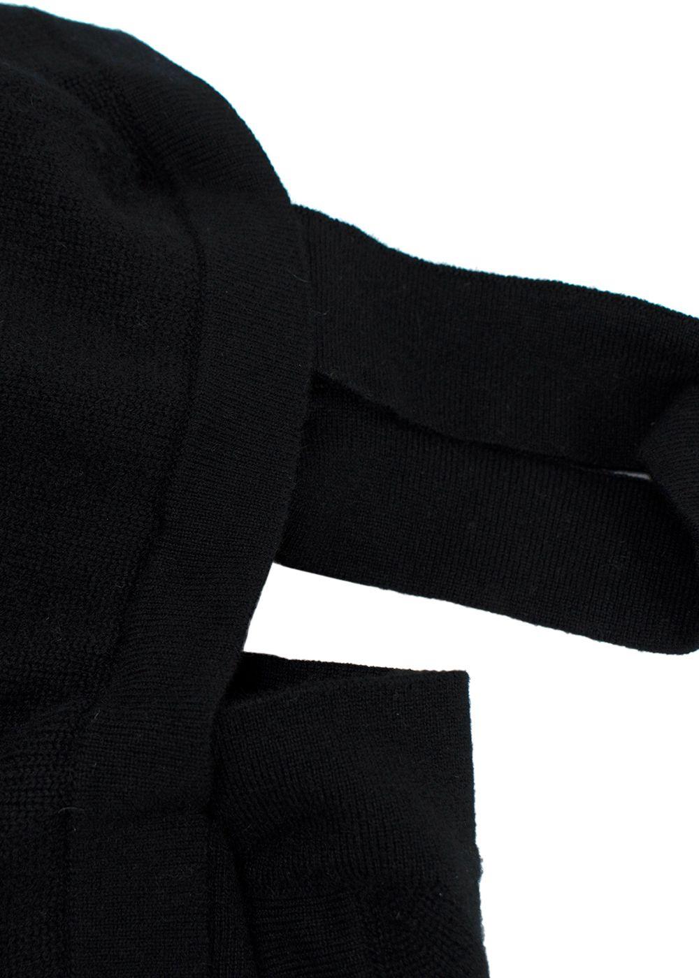 Chanel Cashmere Black Button-down Sleeveless Top
