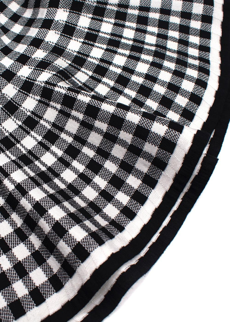 Oscar De La Renta Monochrome Houndstooth Belted Peplum Top