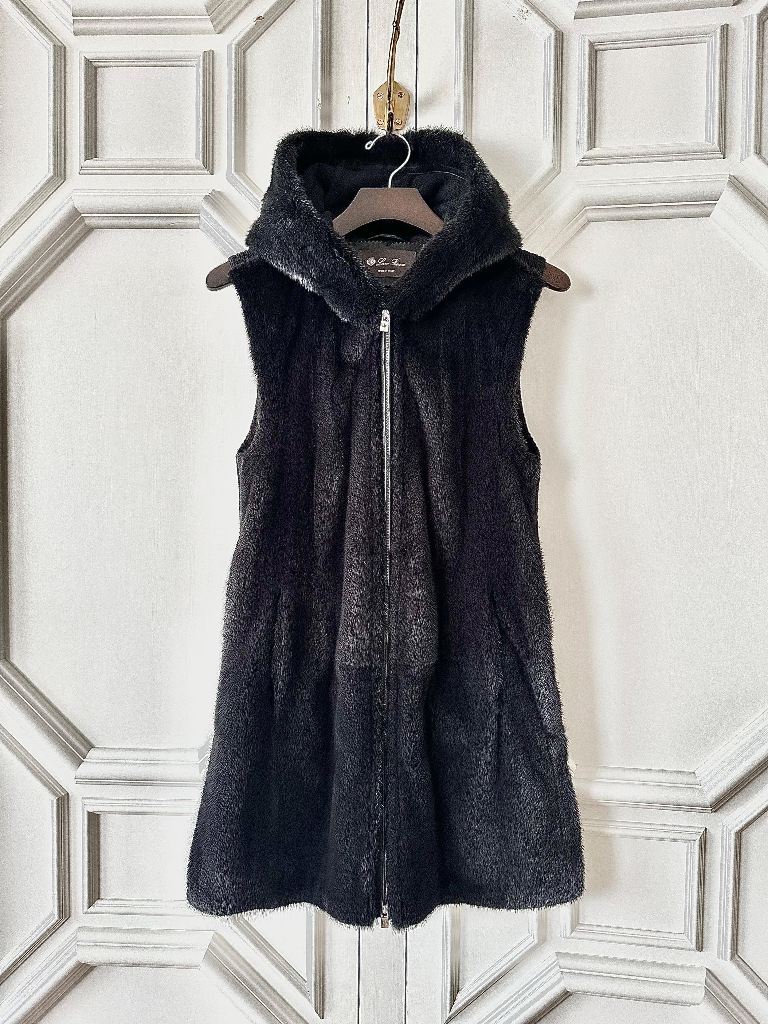 Loro Piana Grey Mink Fur & Baby Cashmere Hooded Gilet