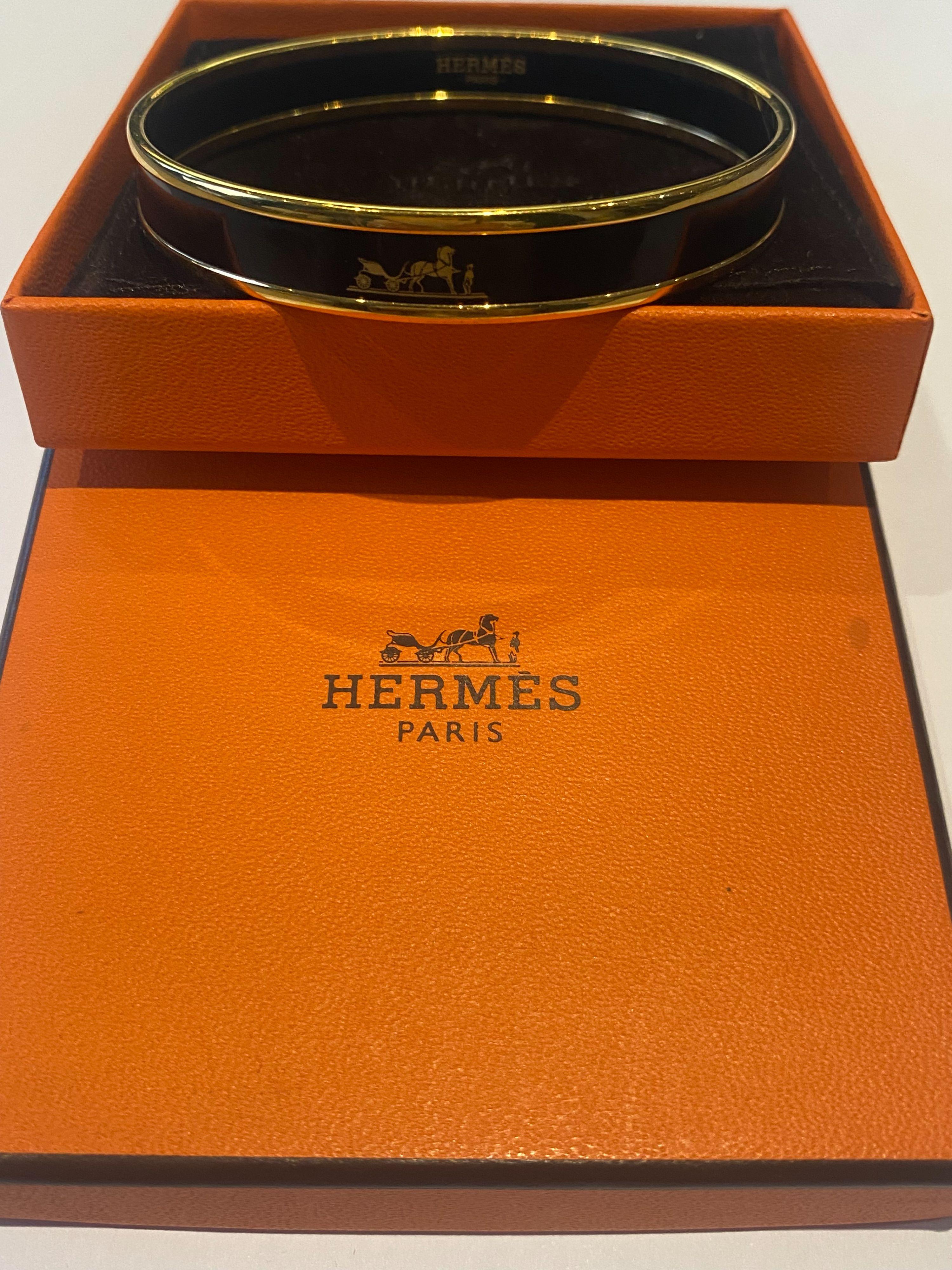Slim Black Enamel Bangle