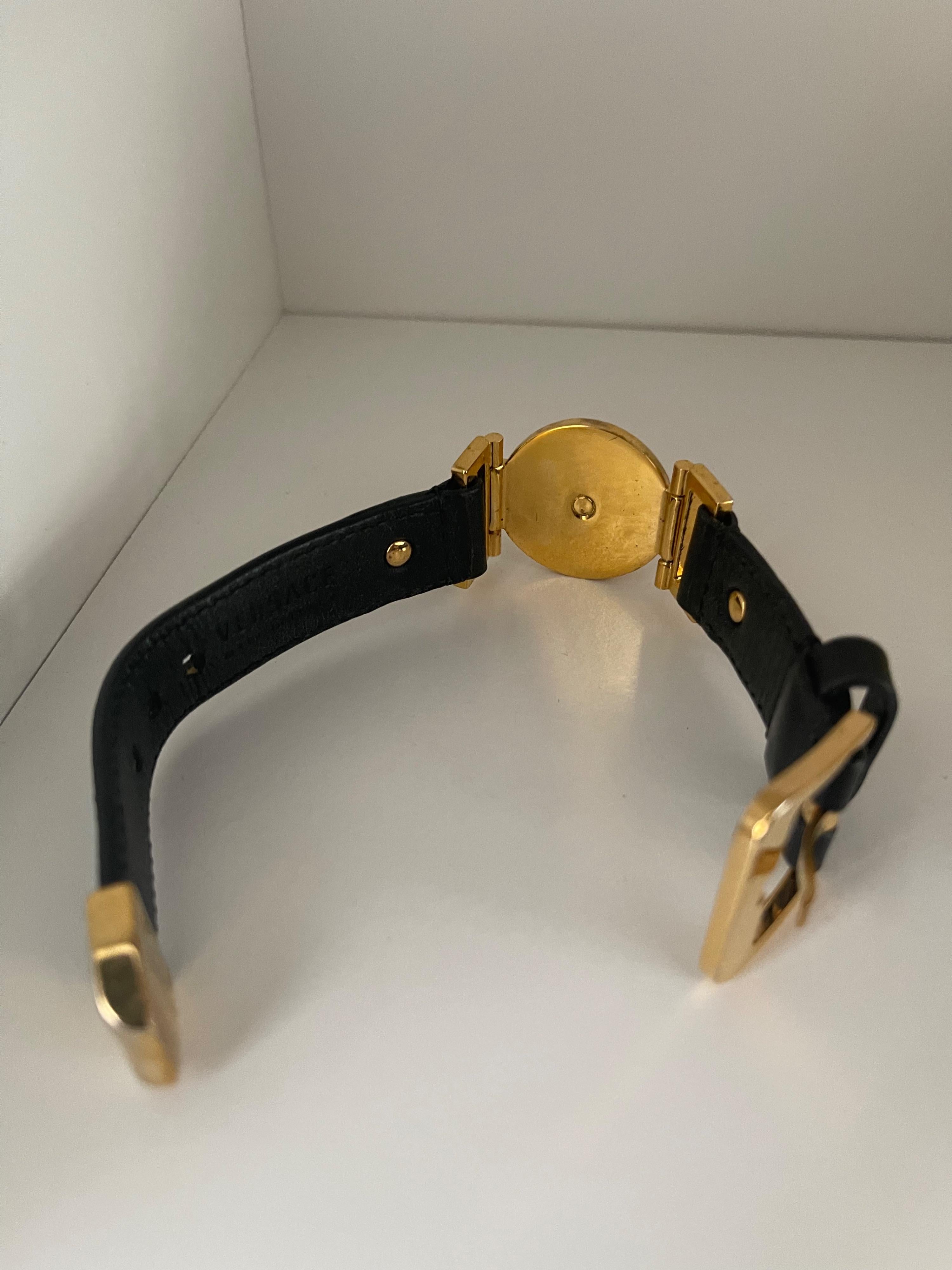 Black leather & gold-tone metal Medusa bracelet