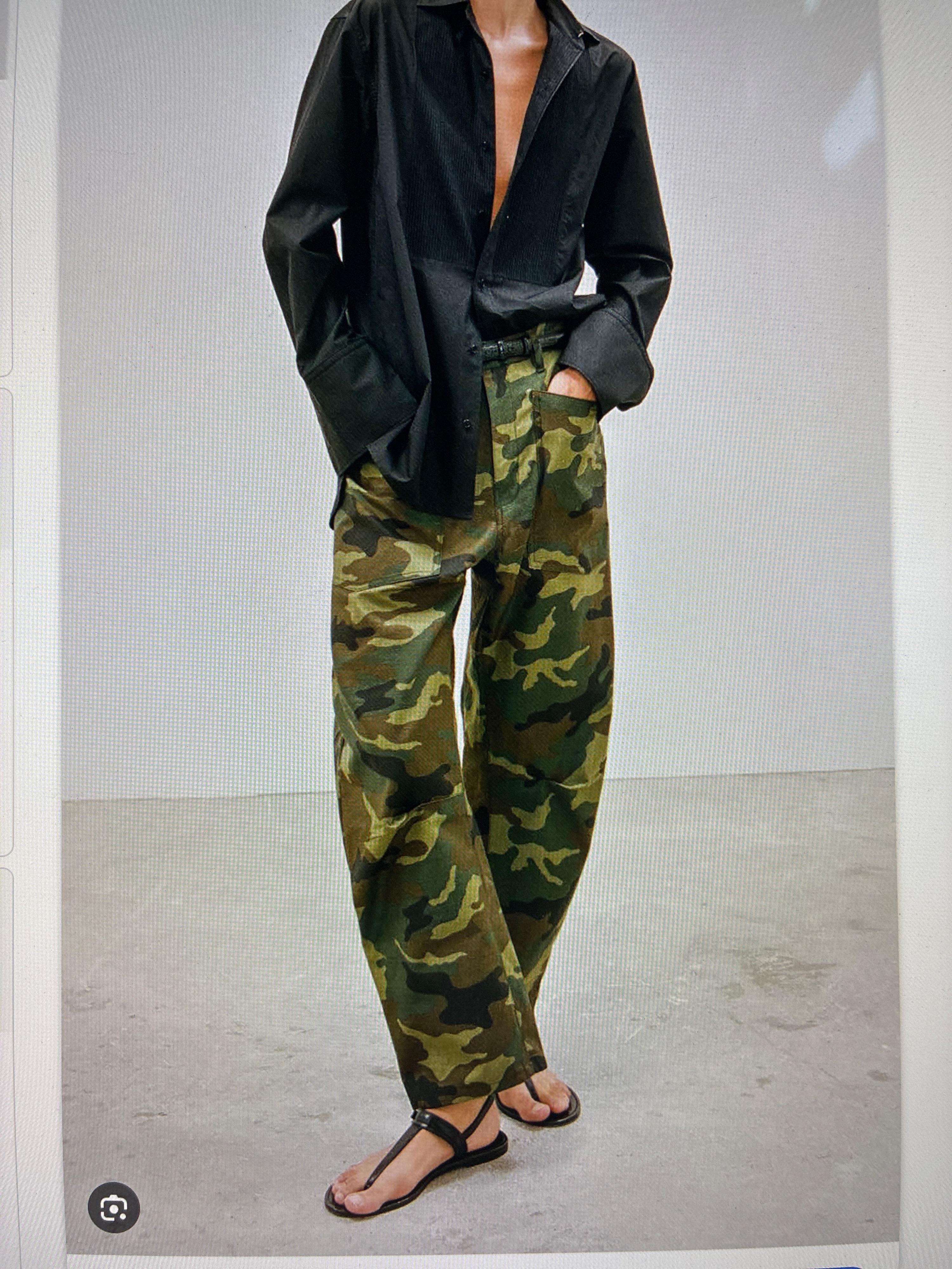 Curved Barrel Leg Classic Shon Pants