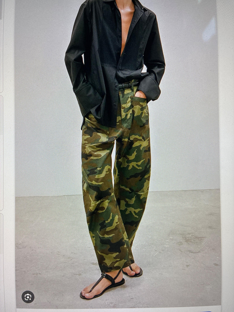 Curved Barrel Leg Classic Shon Pants