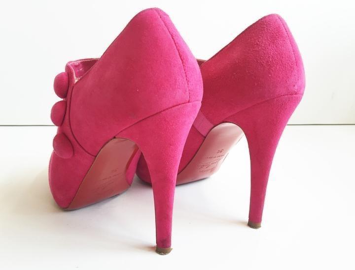 Christian Louboutin Pink Fushcia C'est  Moi Suede Leather Ankle Boots
