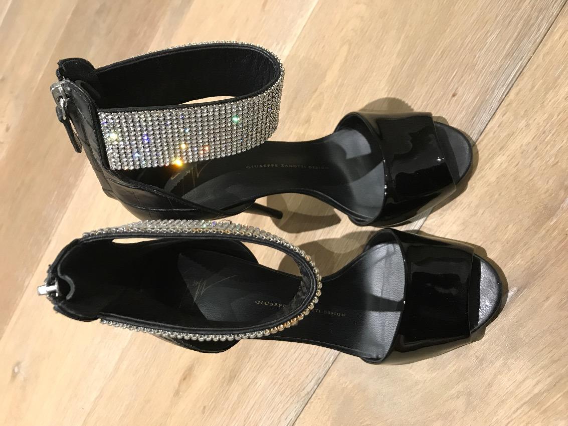 Giuseppe Zanotti Crystal Embellished Heels