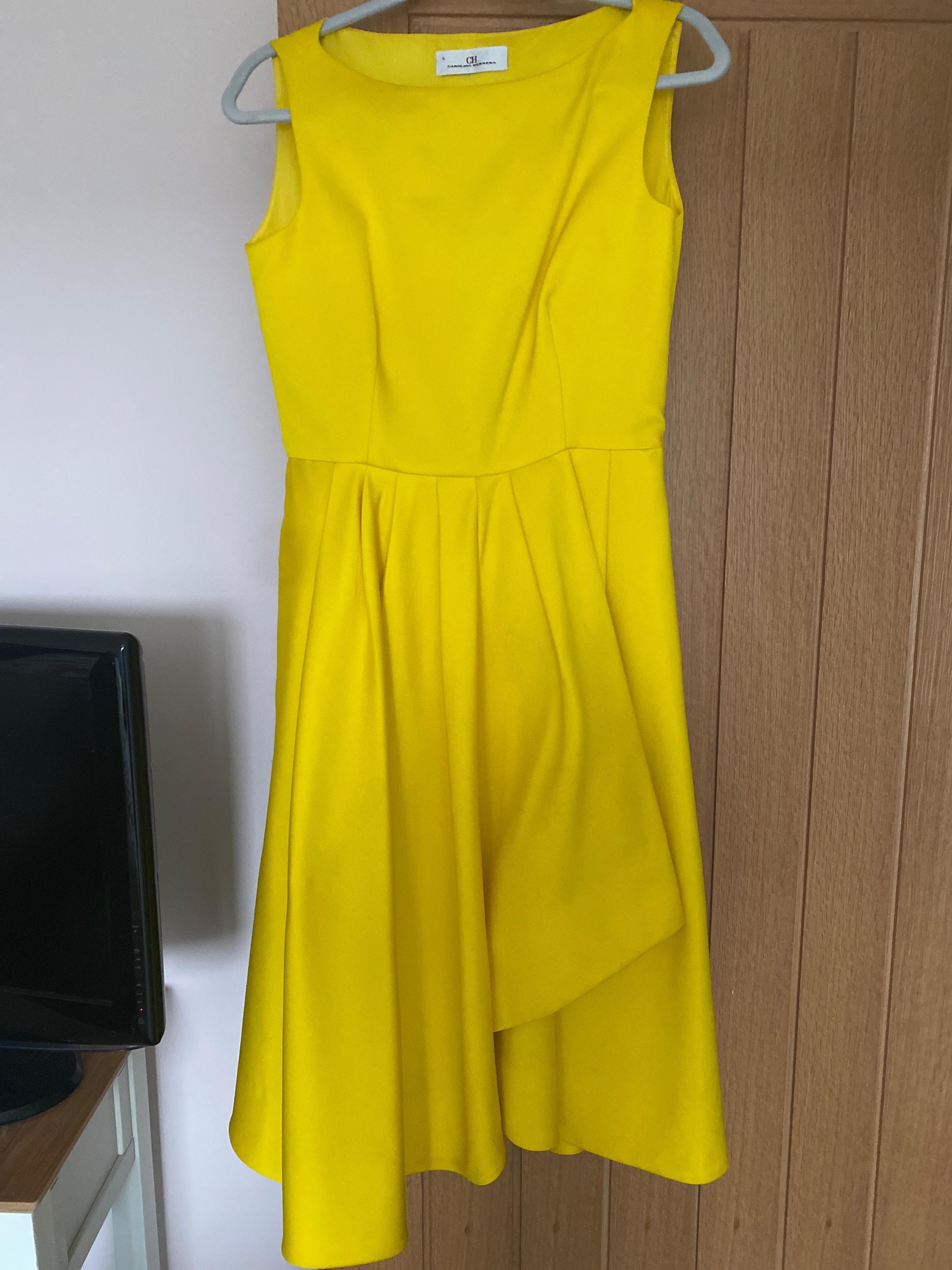 Yellow Sleeveless Asymmetric Dress
