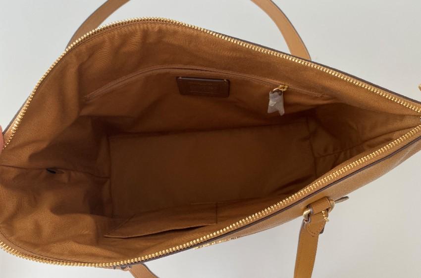 Coach caramel leather shoulder tote bag