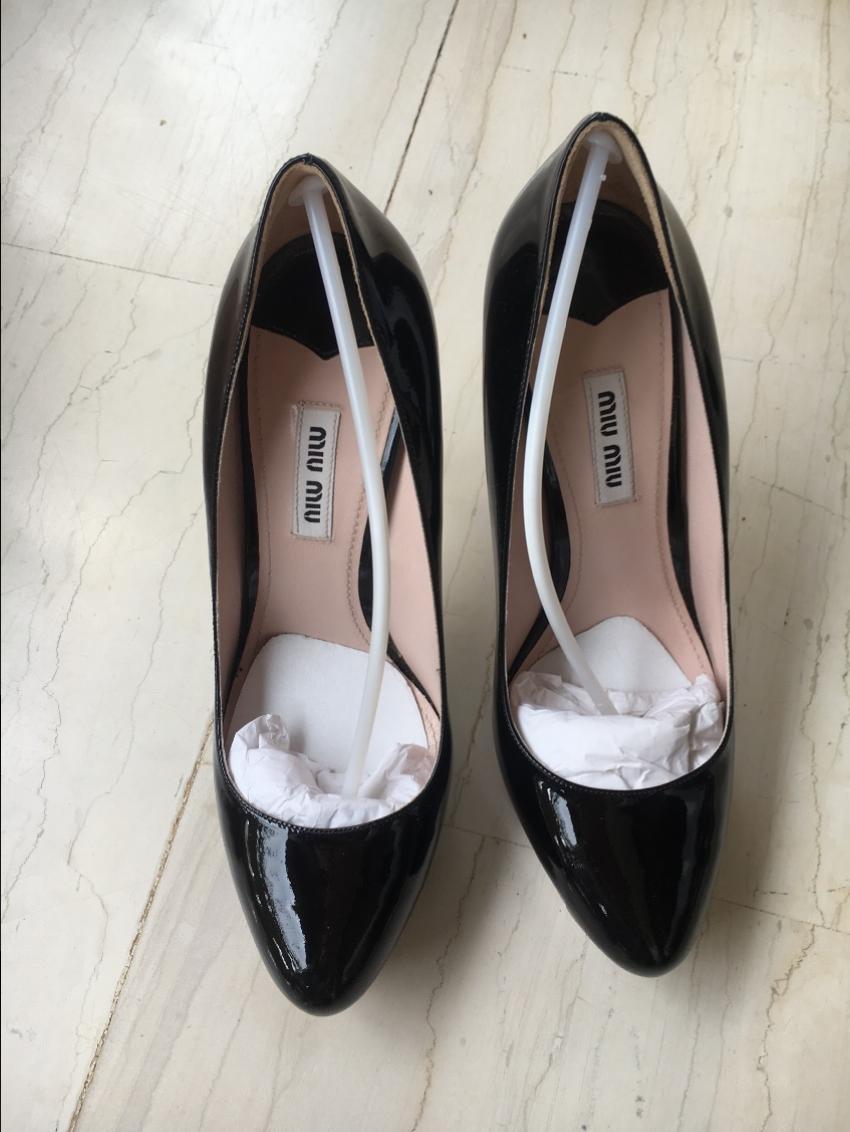 Miu Miu Black Patent Leather Pumps