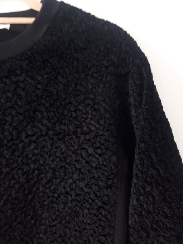 Carven Black Loop knit sweater