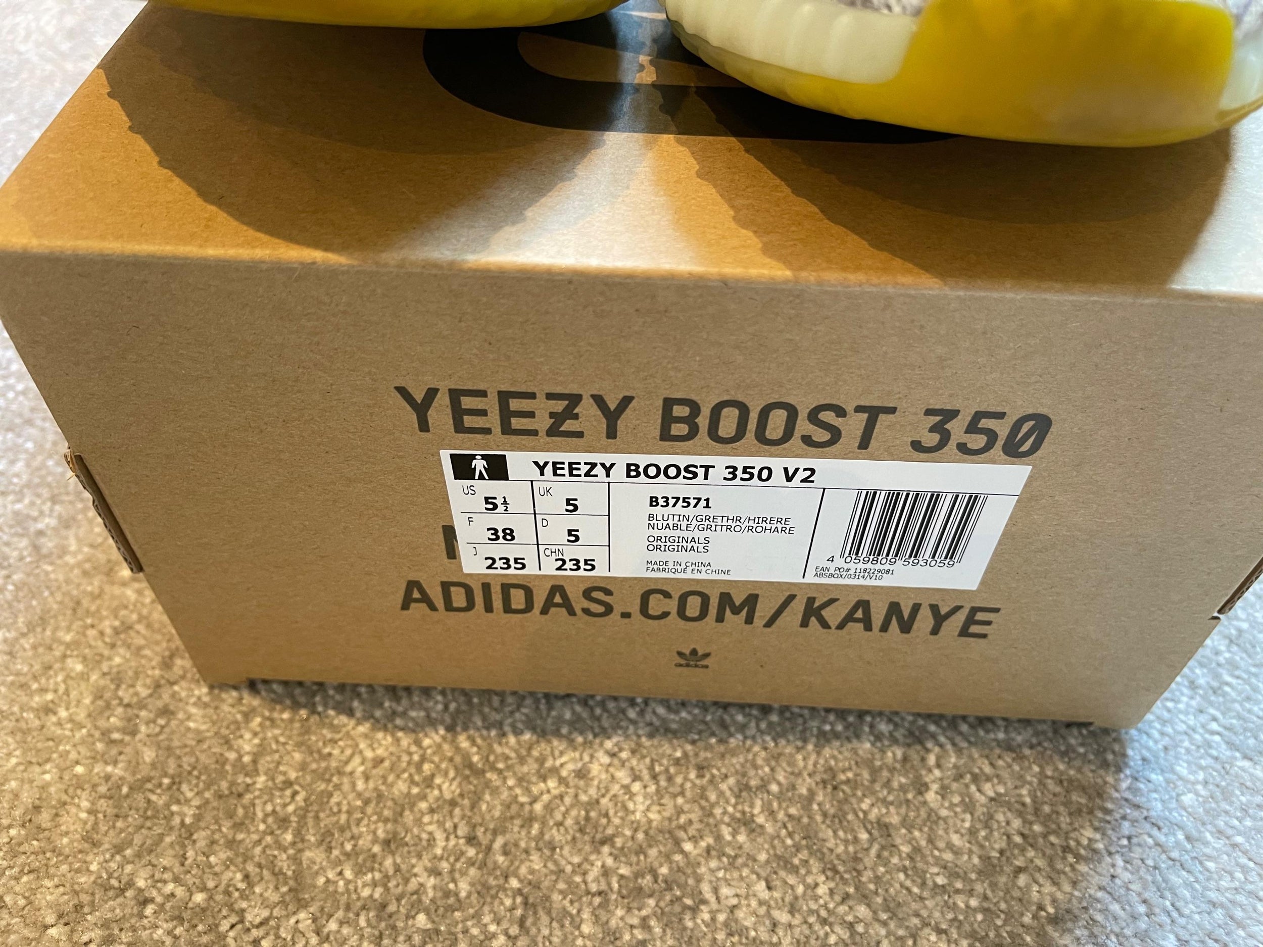 Yeezy Boost 350 V2 Blue Tint