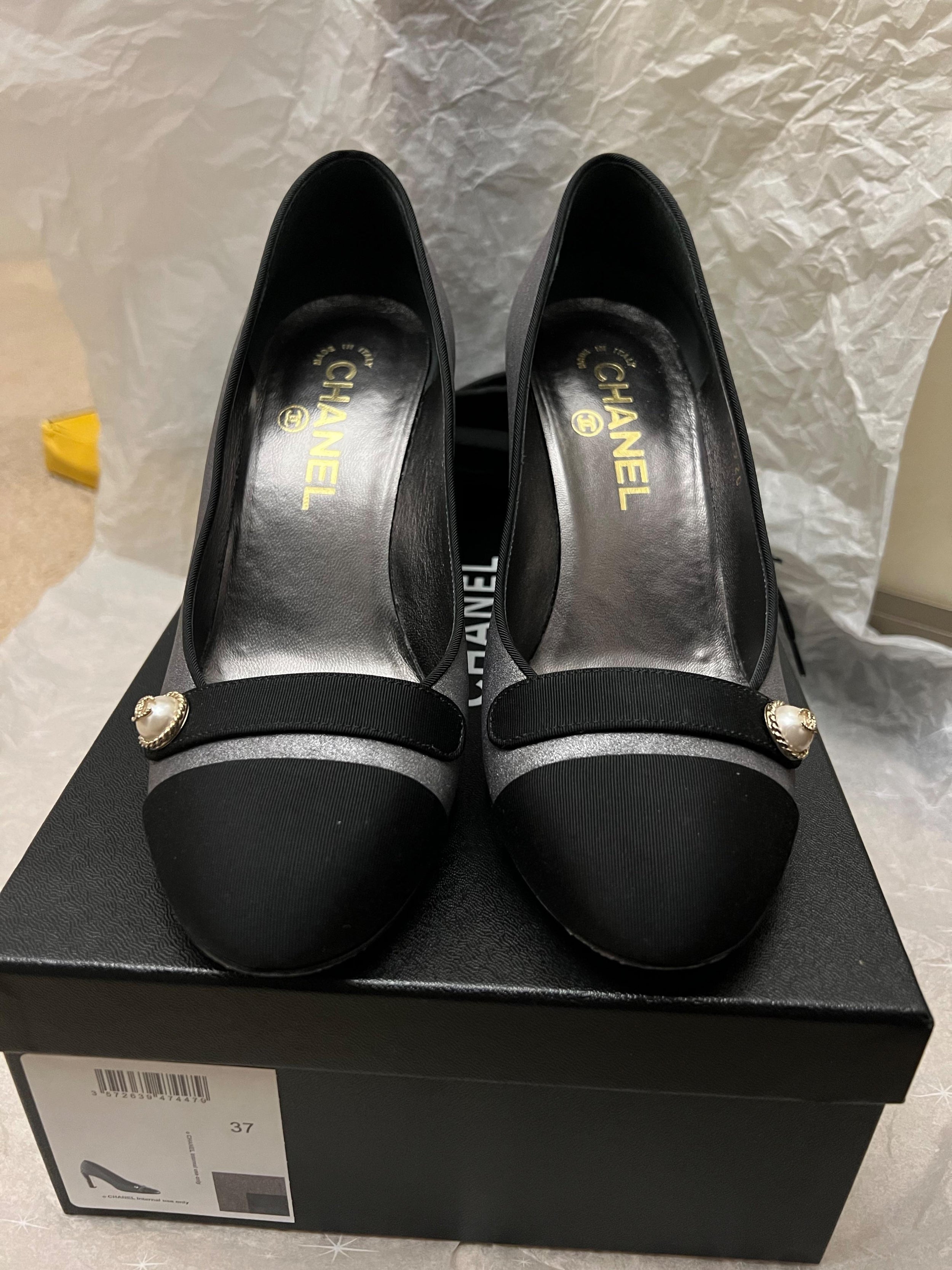 Silver Glitter Cap-Toe Pumps