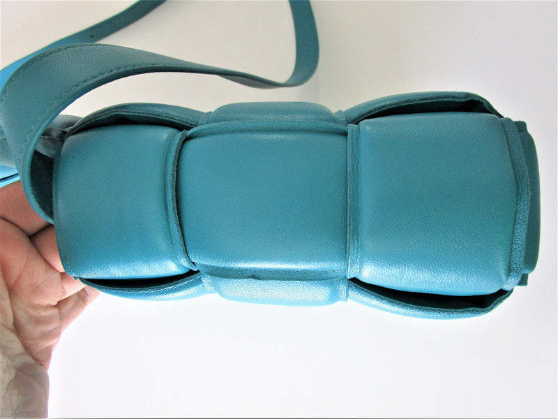 Cassette Small Padded Intrecciato Shoulder Bag