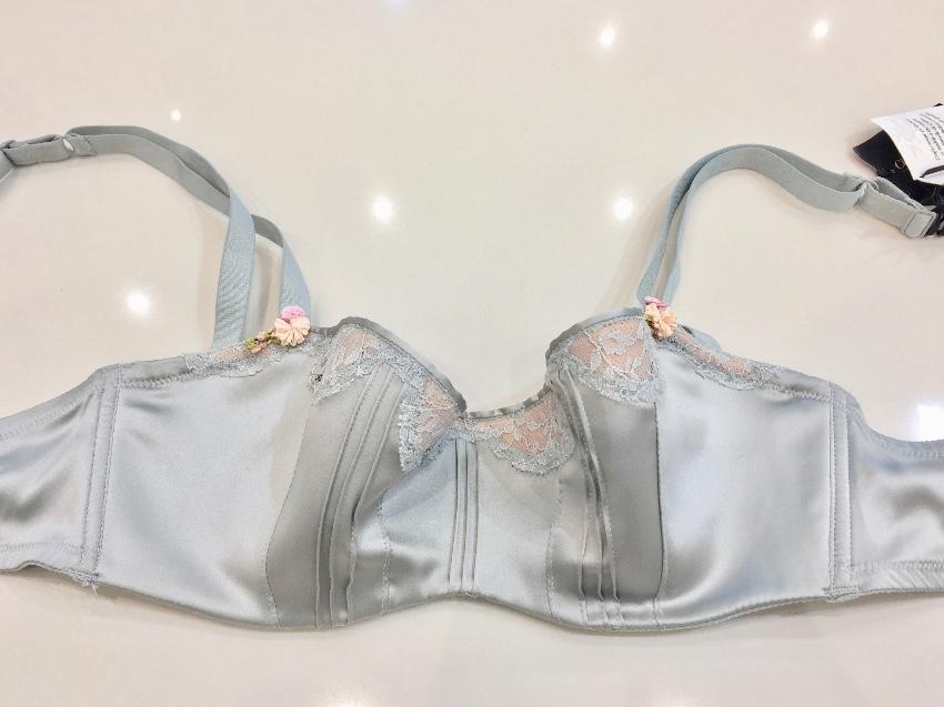 Chantal Thomass Green Pure Silk Balconette Bra & Thong Set