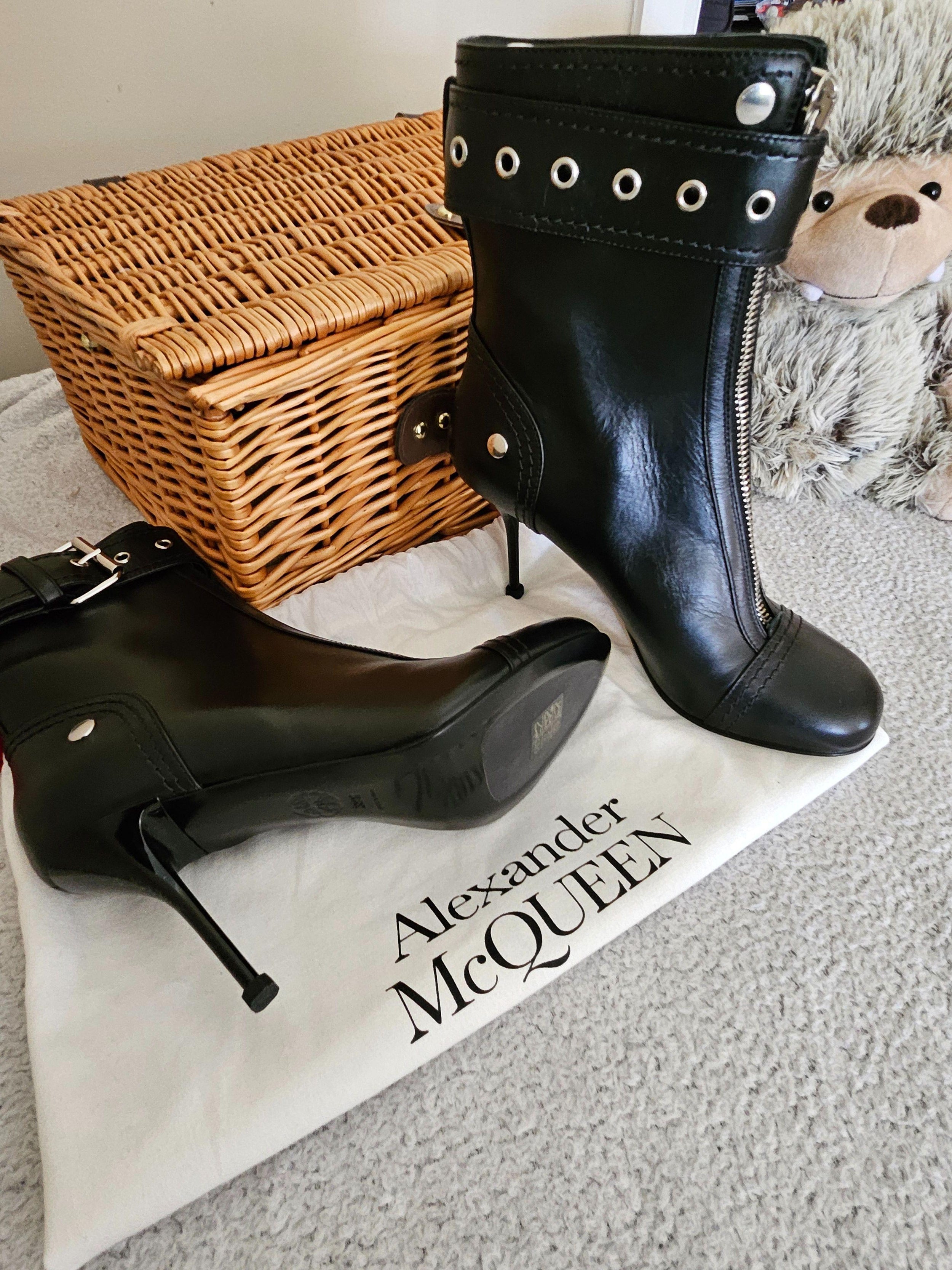 Alexander McQueen Black Buckle Heeled Ankle  Boots