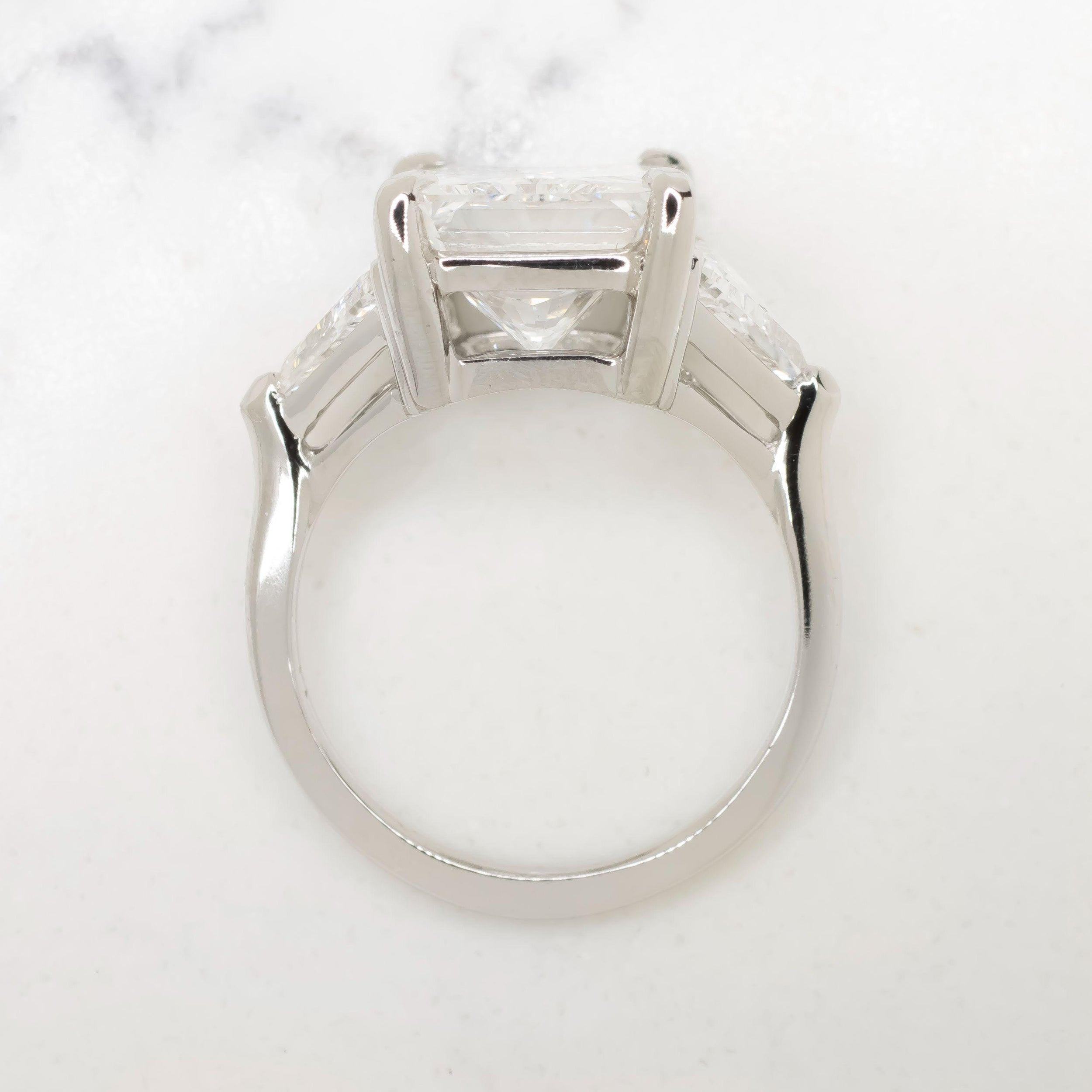Verde 4ct IGI Lab-grown Radiant Cut G Colour Diamond Ring