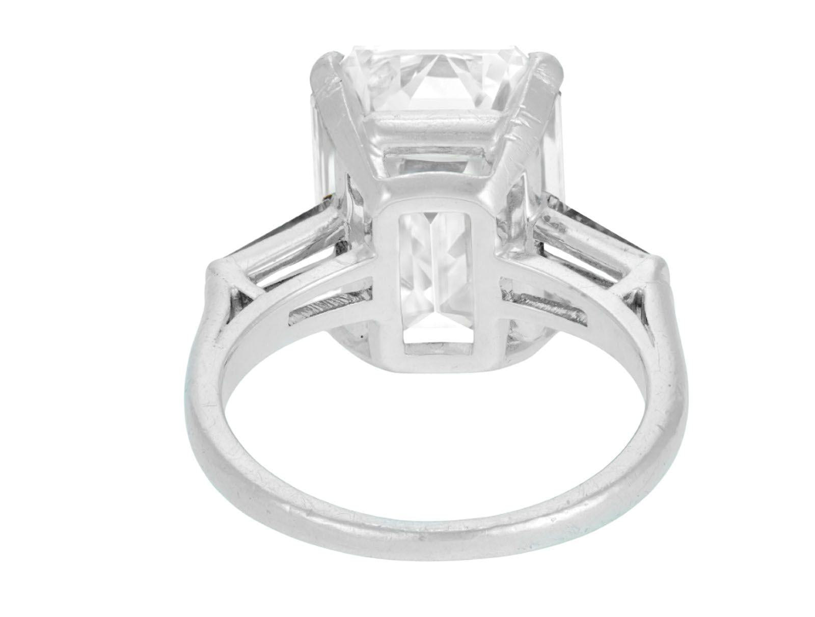 Verde 8ct IGI Certified Lab Grown Emerald Cut Diamond Ring