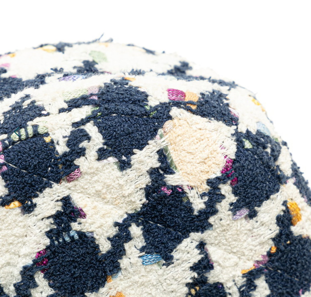 Chanel Navy and White 2020 Tweed 19 Round Clutch With Chain