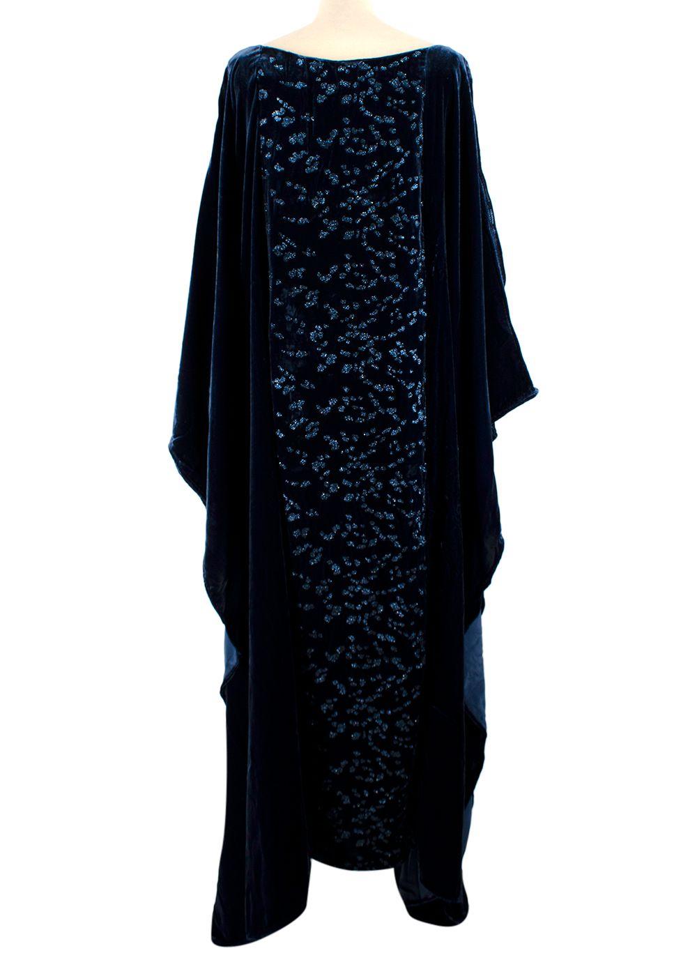Elegant Embroidery Blue Velvet Kaftan