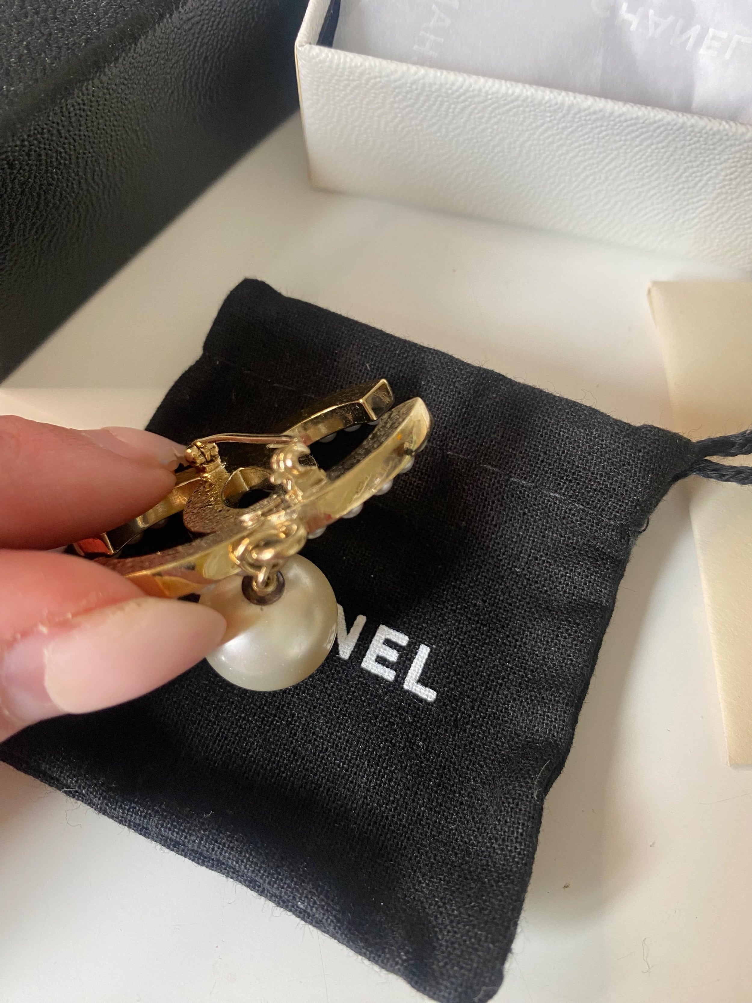 CC Faux Pearl Embellished Gold Tone Brooch