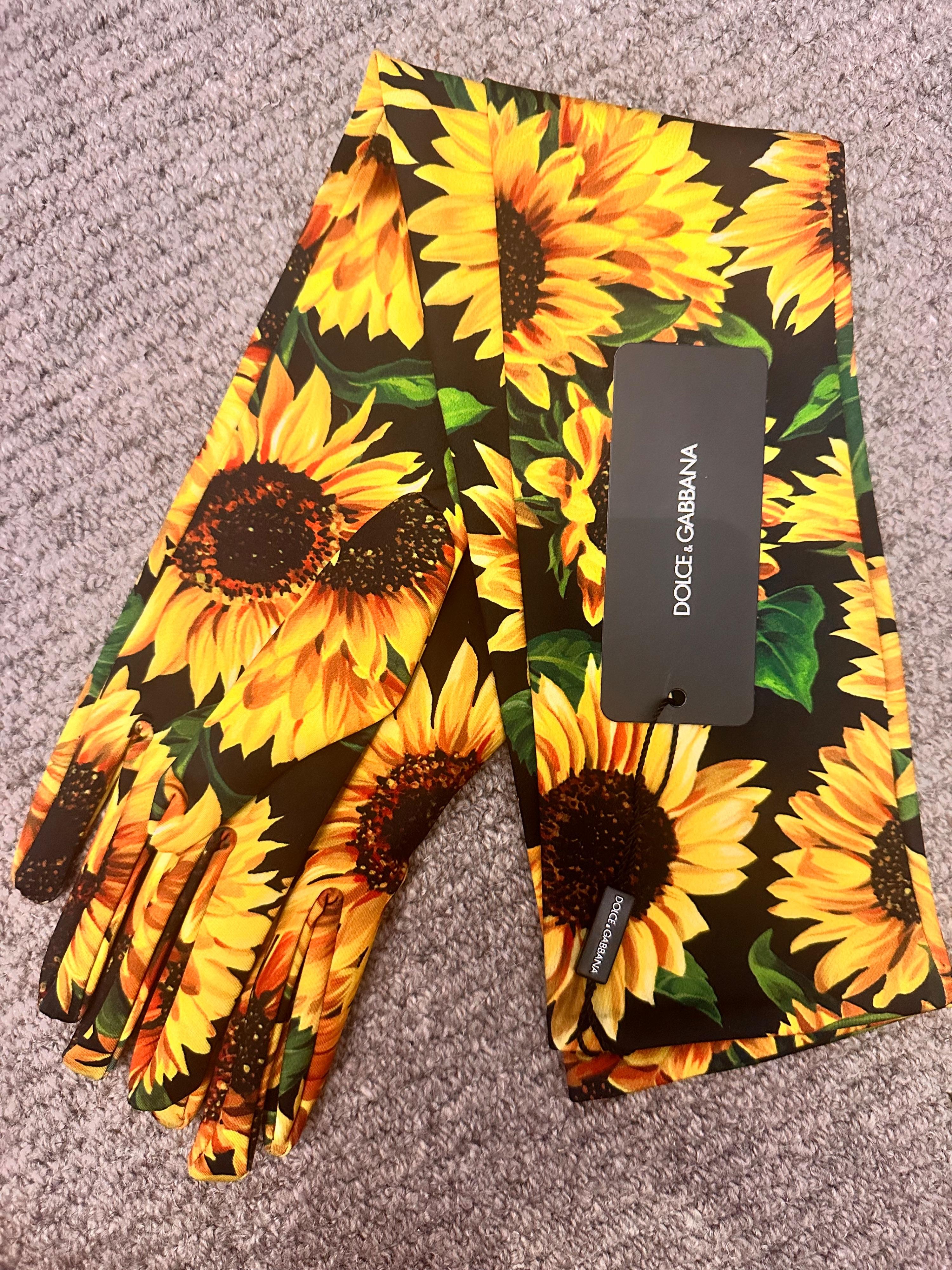 Dolce & Gabbana Sunflower Print Long Gloves