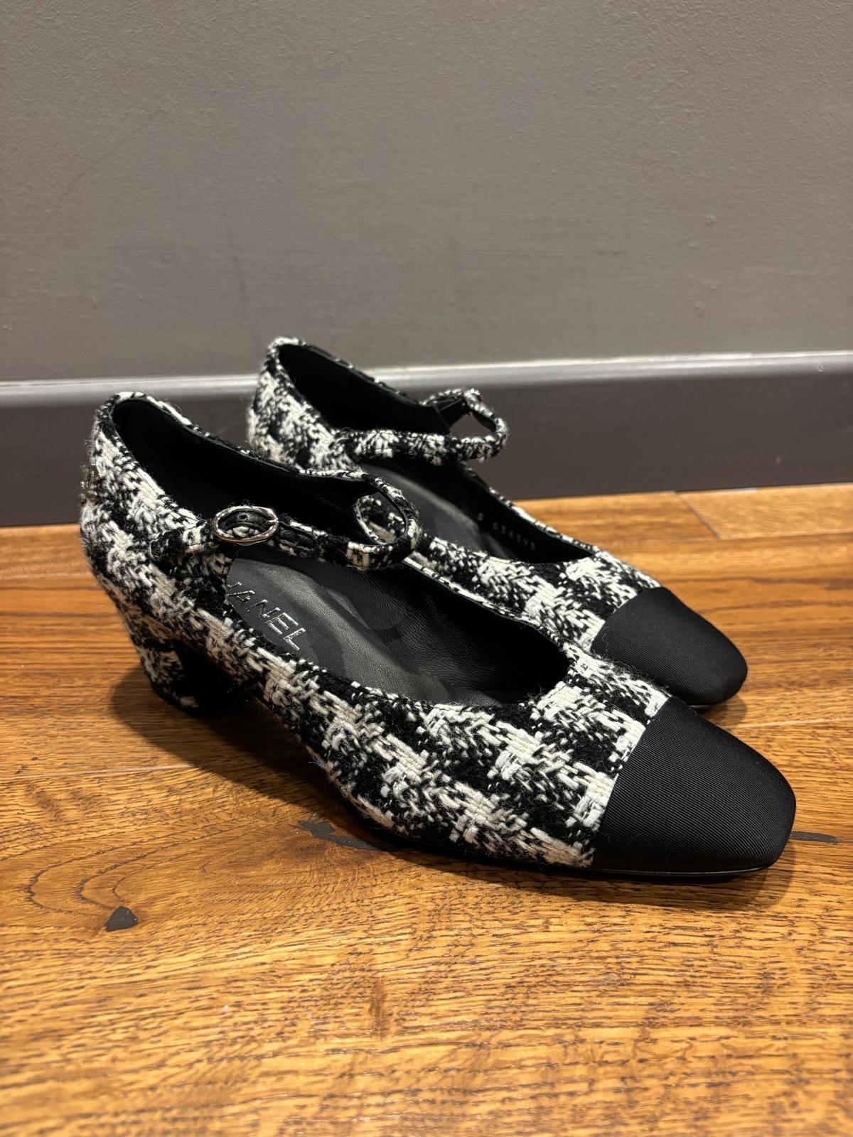 Chanel Tweed Mary Jane Heels