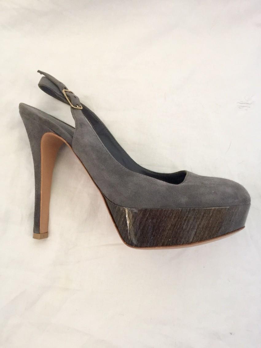 Gianvito Rossi Grey Suede Slingback Sandals