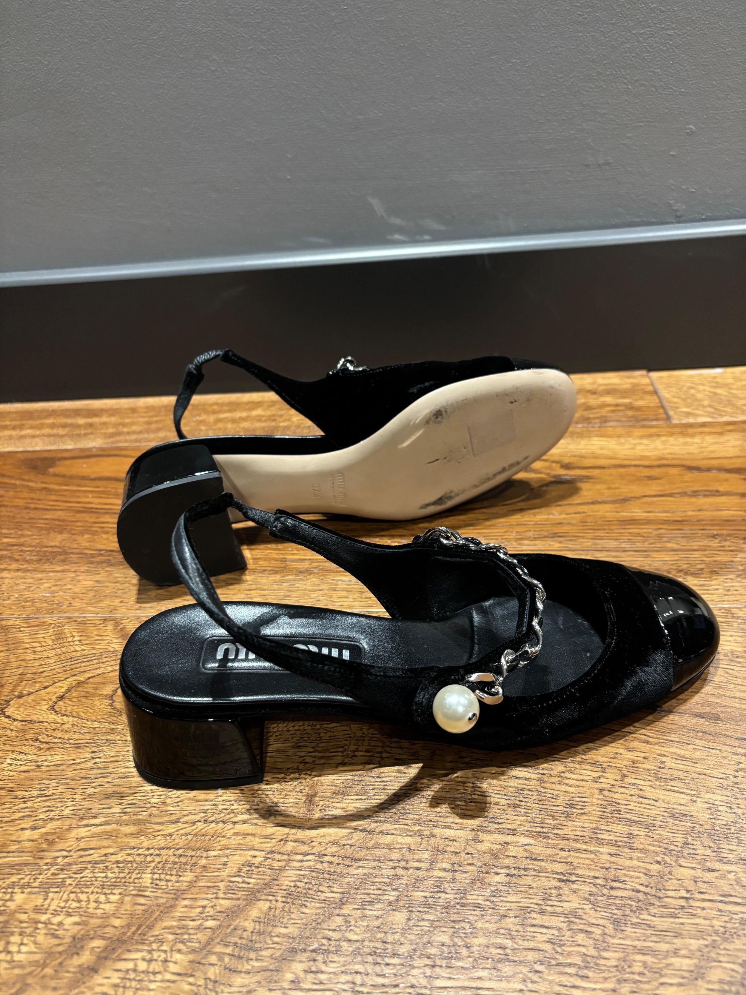 Miu Miu Black Slingback Pumps
