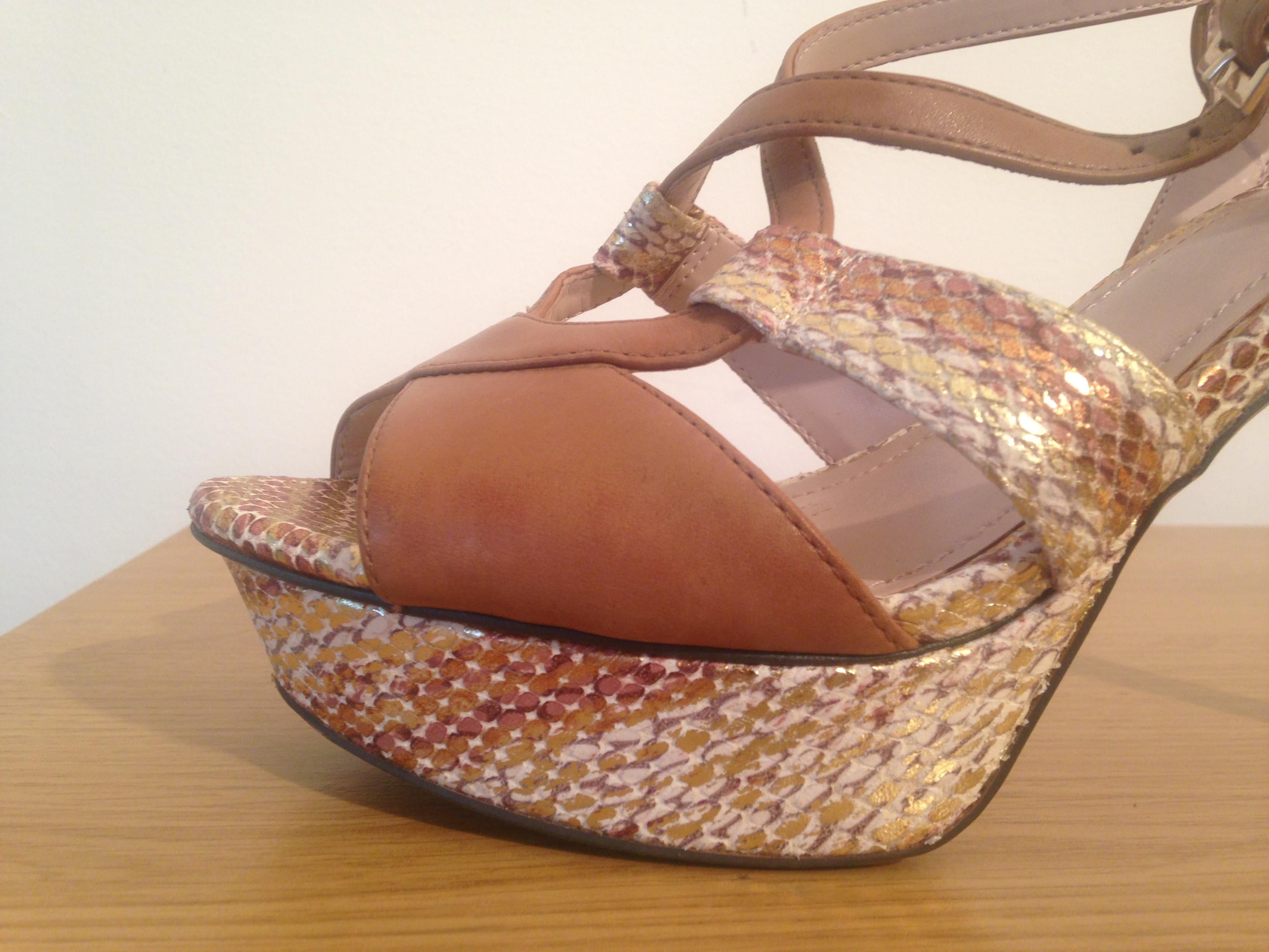 Vince Camuto tan leather high heels with snakeskin detail