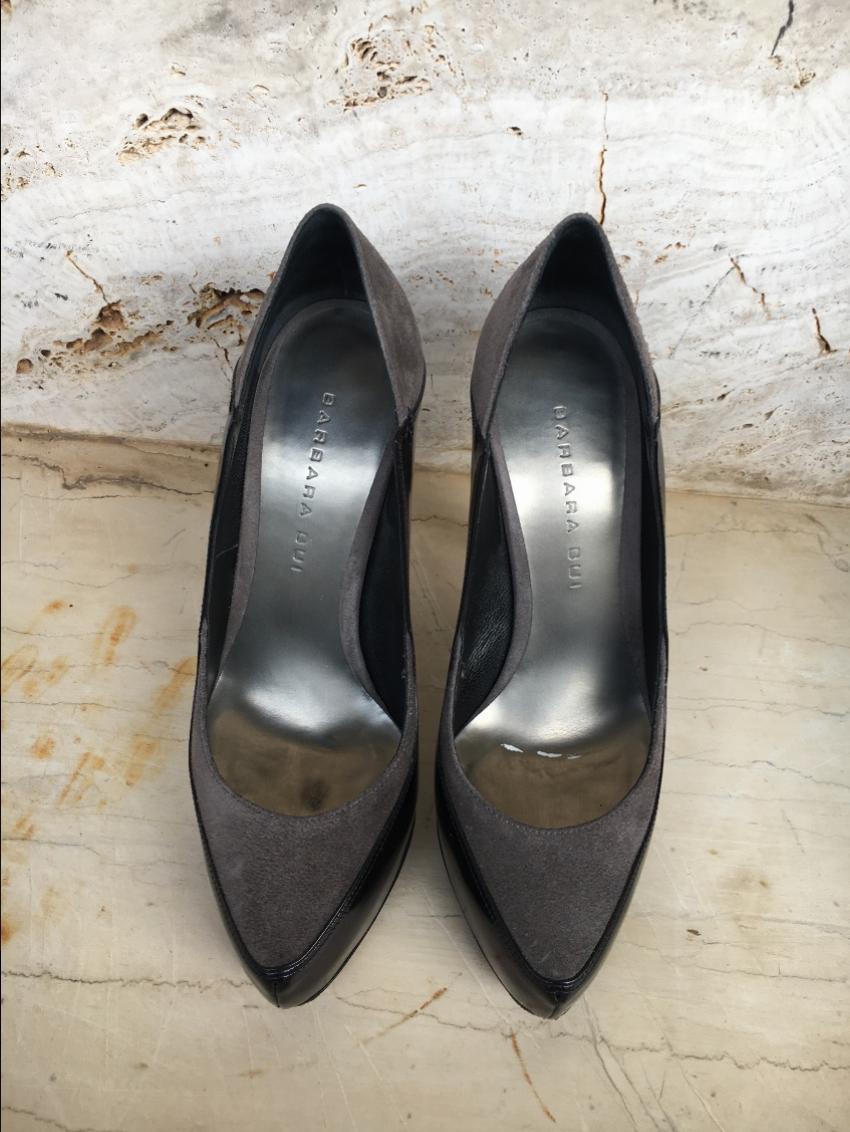 Barbara Bui Black & Grey Suede & Leather Pumps