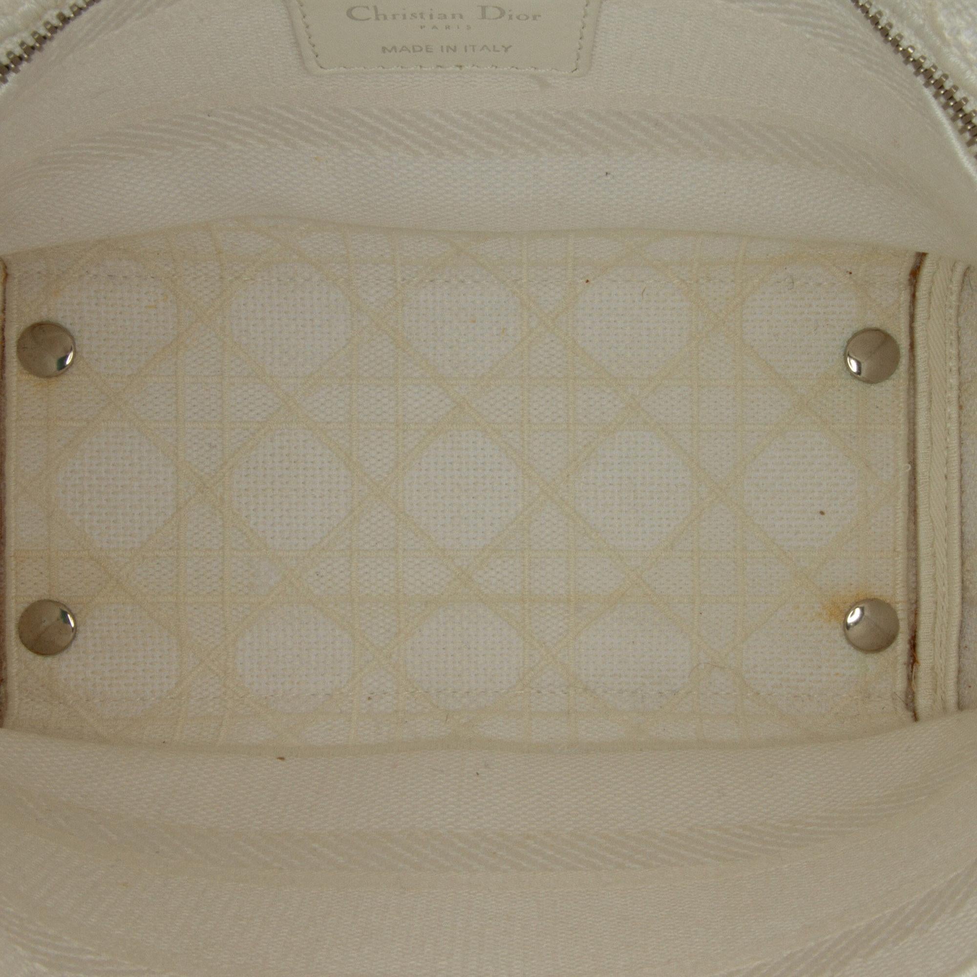 Dior White Medium Cannage Lady D-Lite