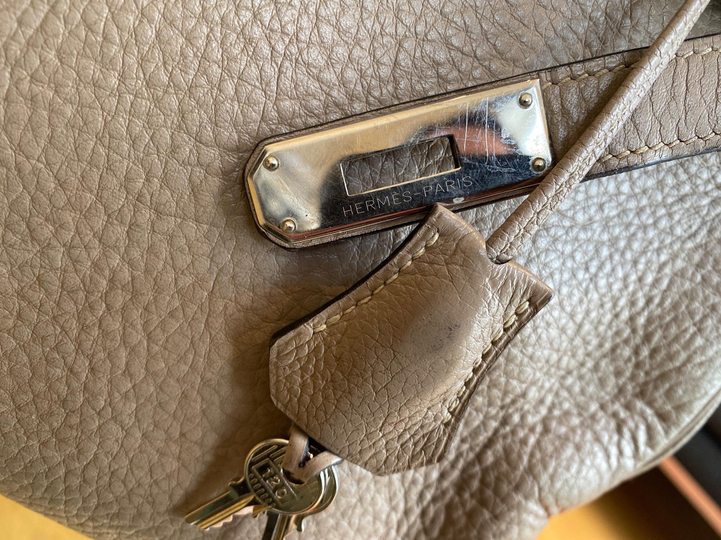 Clemence Leather Kelly 35 PHW