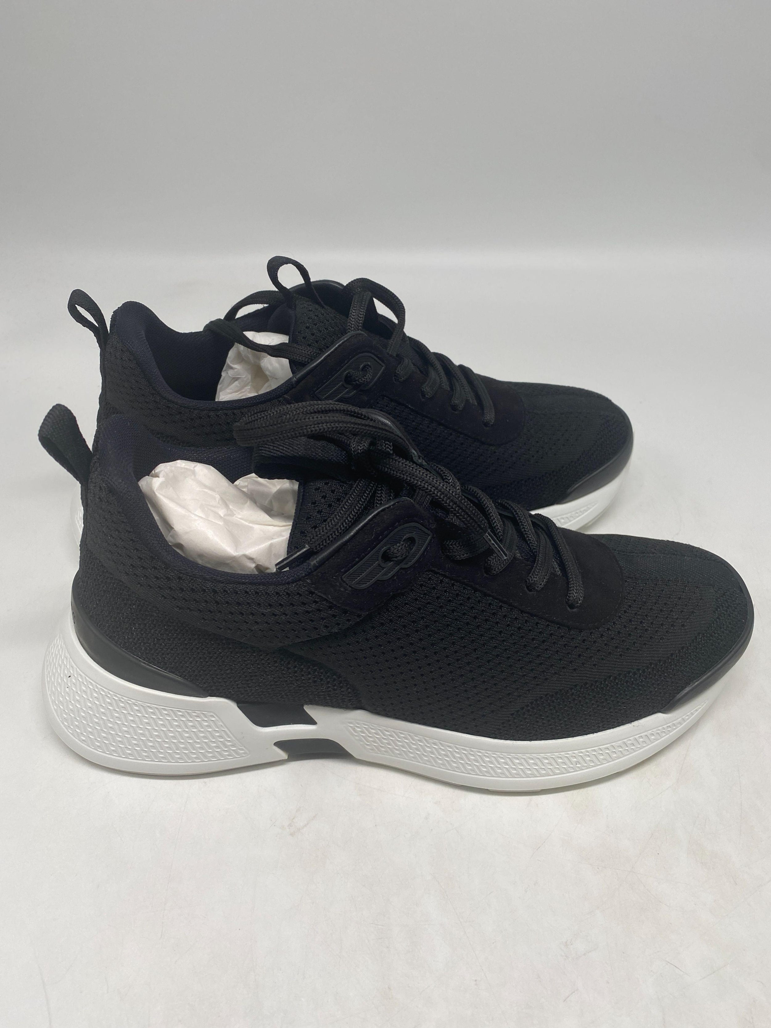 Hermés Black Heros Sneakers