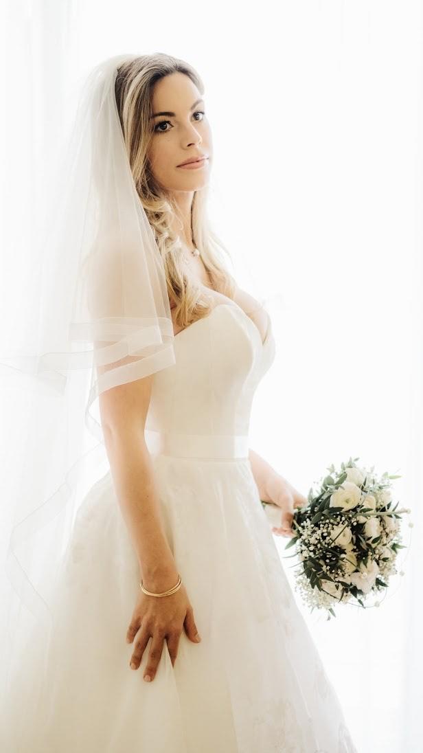 Suzanne Neville Cabianca Ivory Silk Organza Wedding Dress