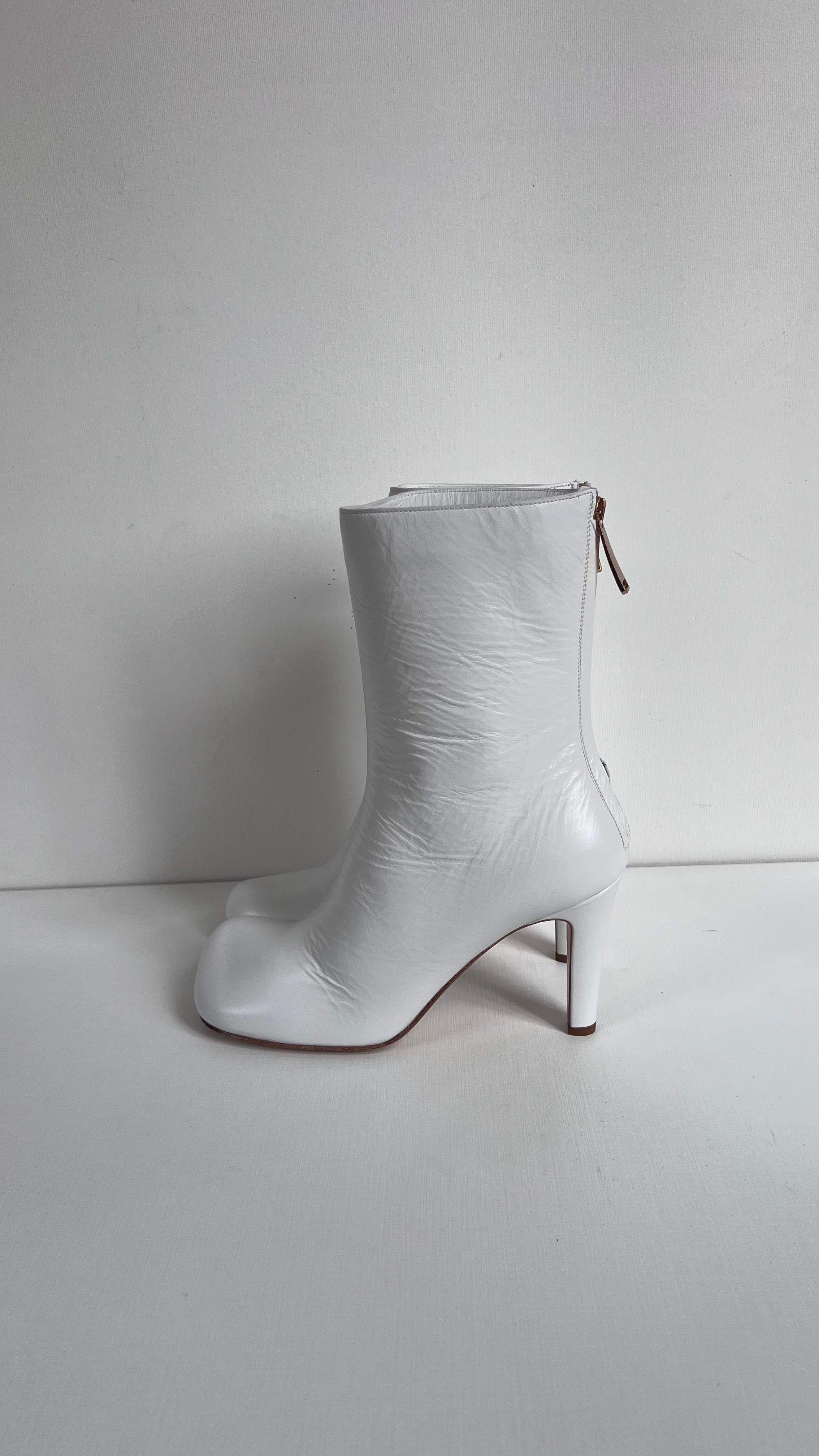 Bottega Veneta Optic White Leather Ankle Boots