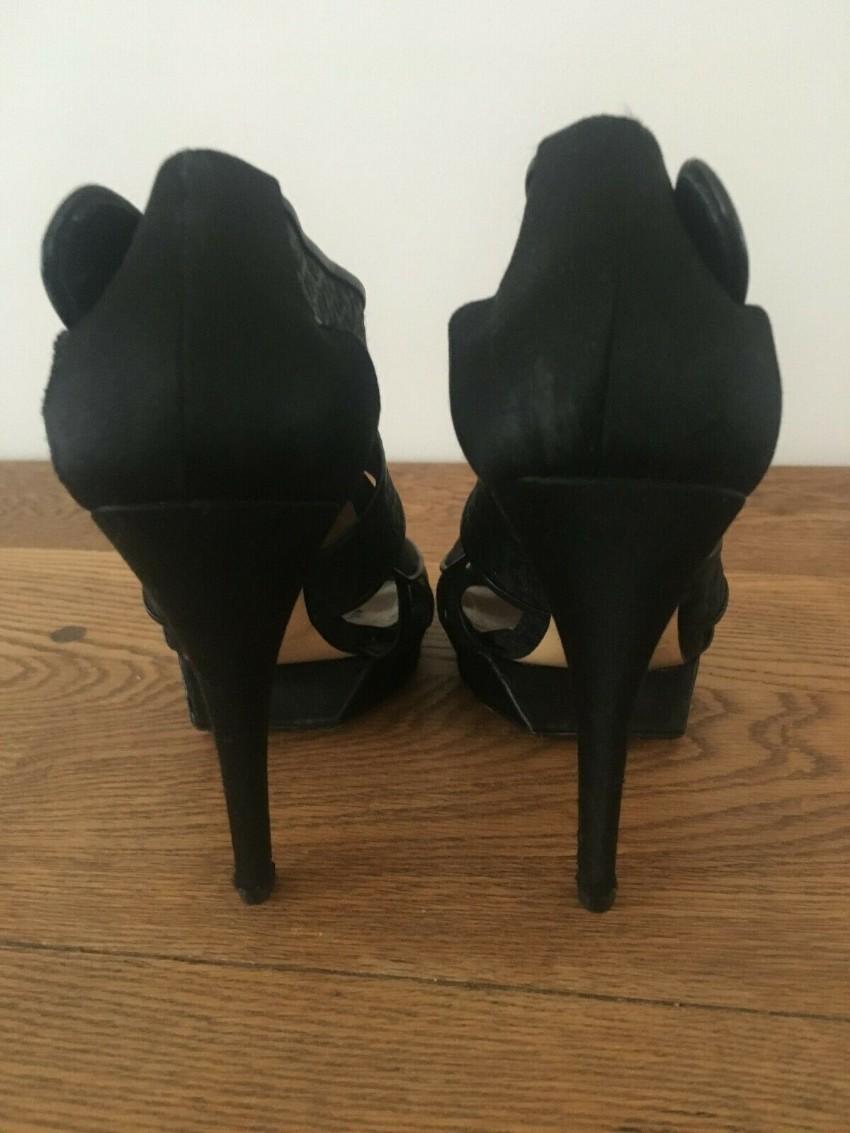 Nicholas Kirkwood Caged Leather Booties