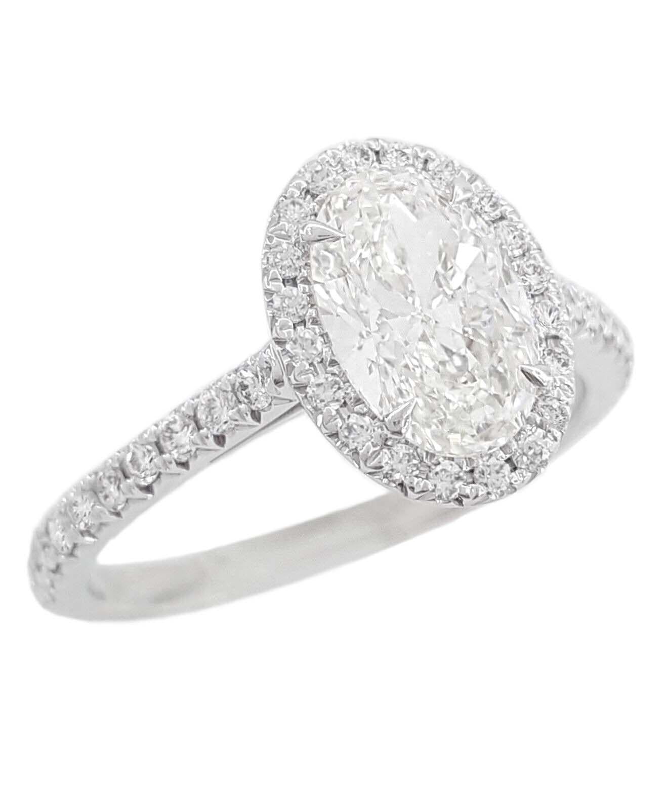 Verde 3ct IGI Certified Lab-grown Oval  Cut Diamond Ring