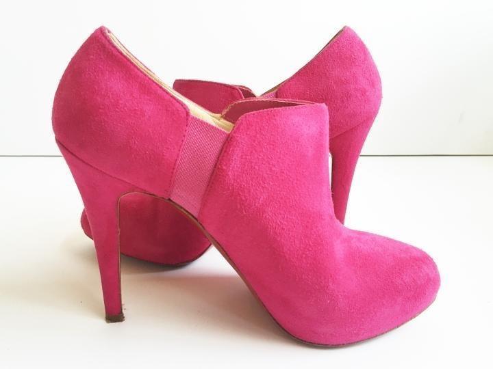 Christian Louboutin Pink Fushcia C'est  Moi Suede Leather Ankle Boots