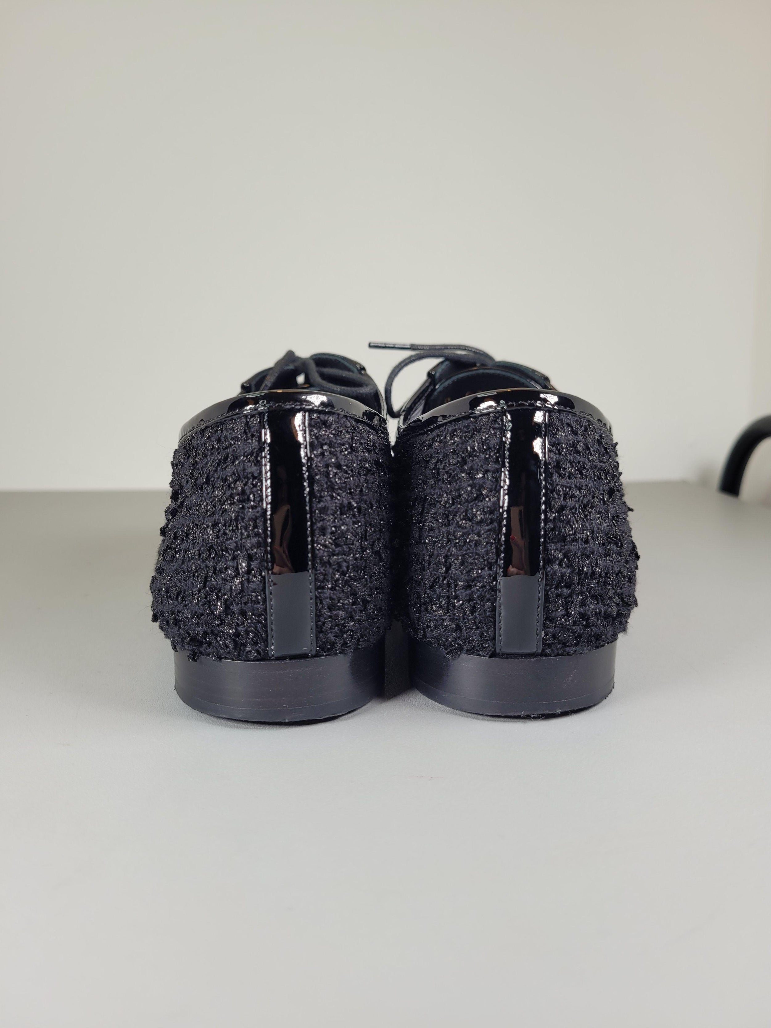 Chanel Black Patent Leather and Tweed Brogues