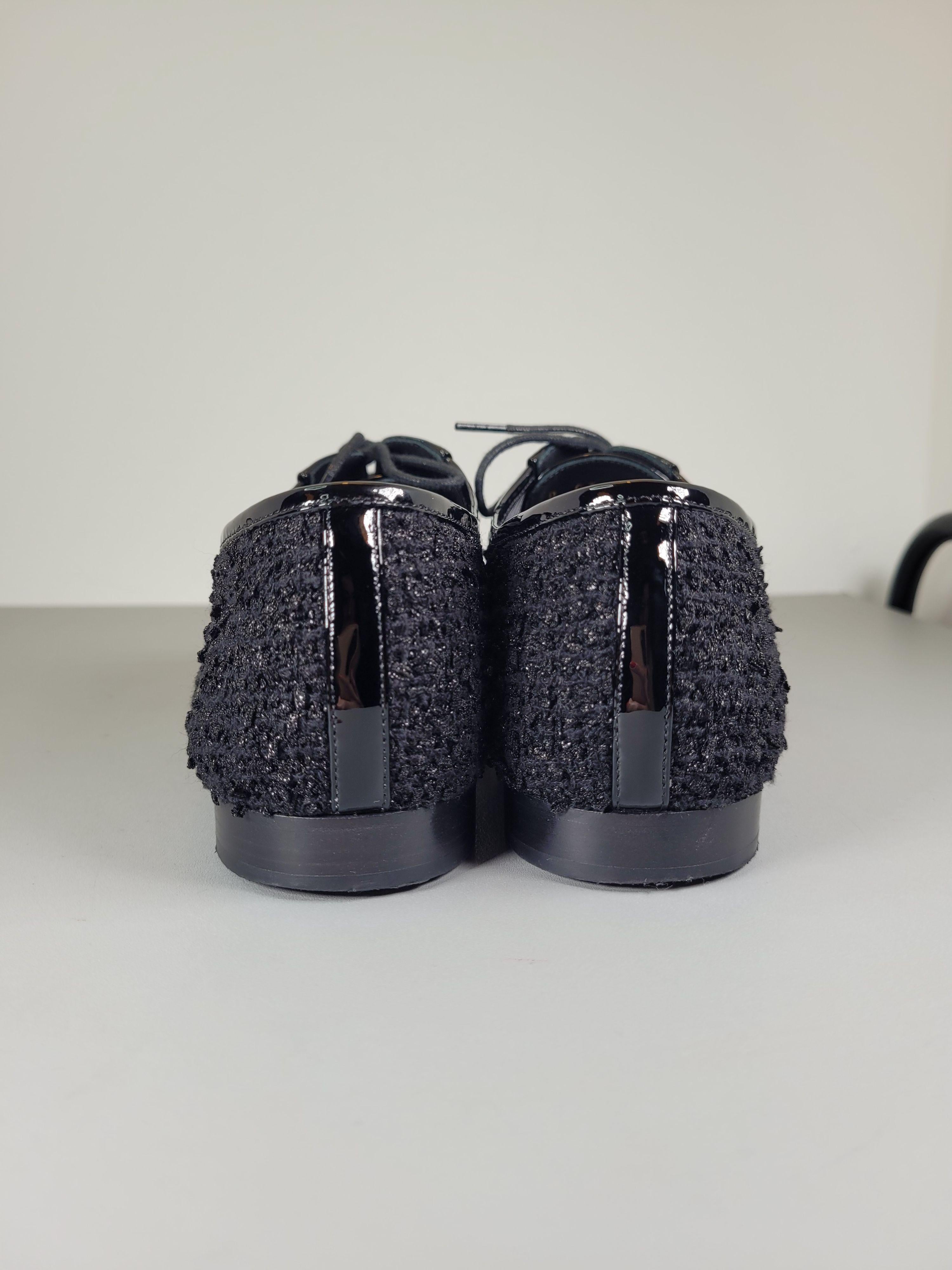 Chanel Black Patent Leather and Tweed Brogues