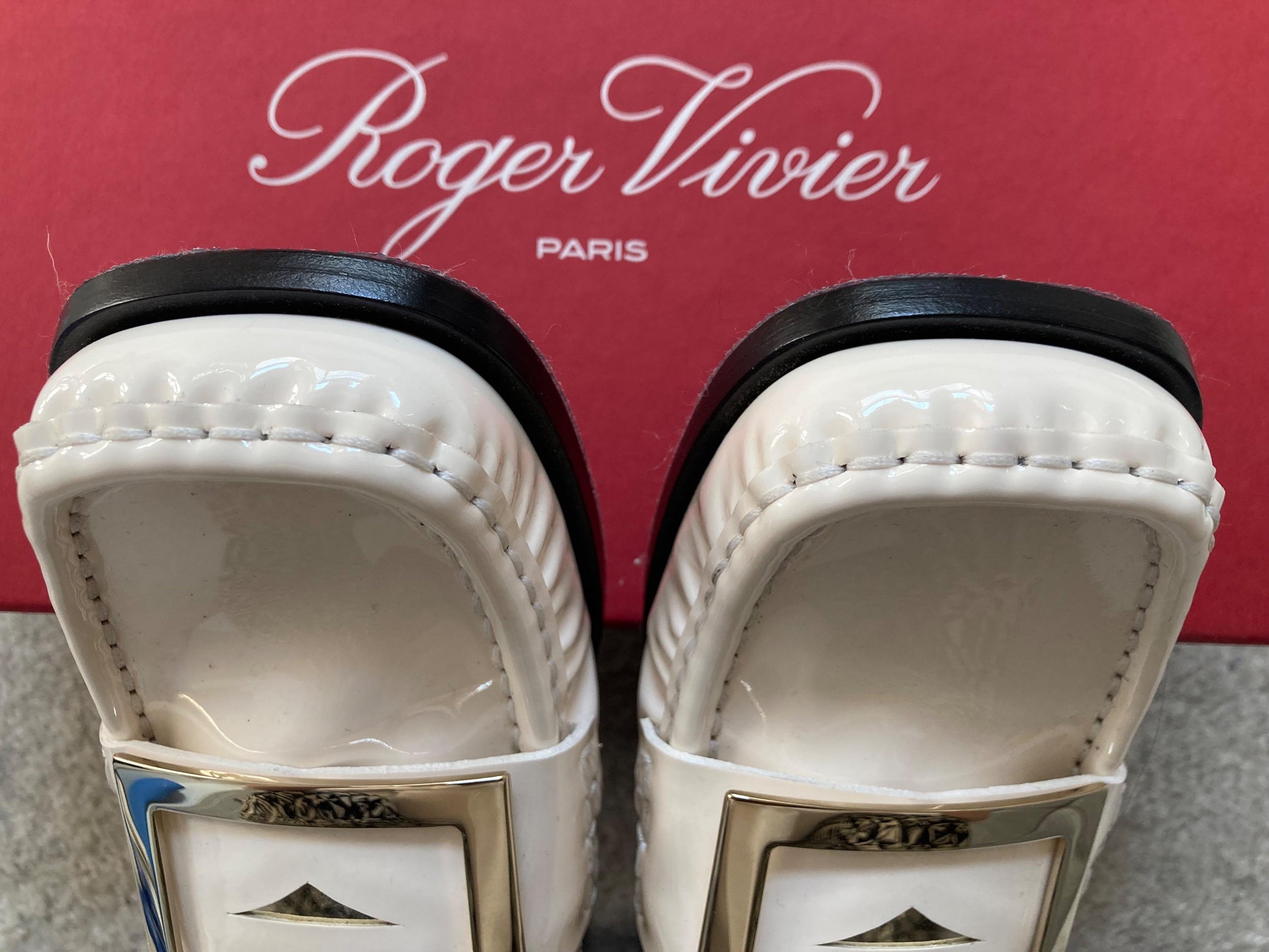 Roger Vivier Preppy Viv Loafer