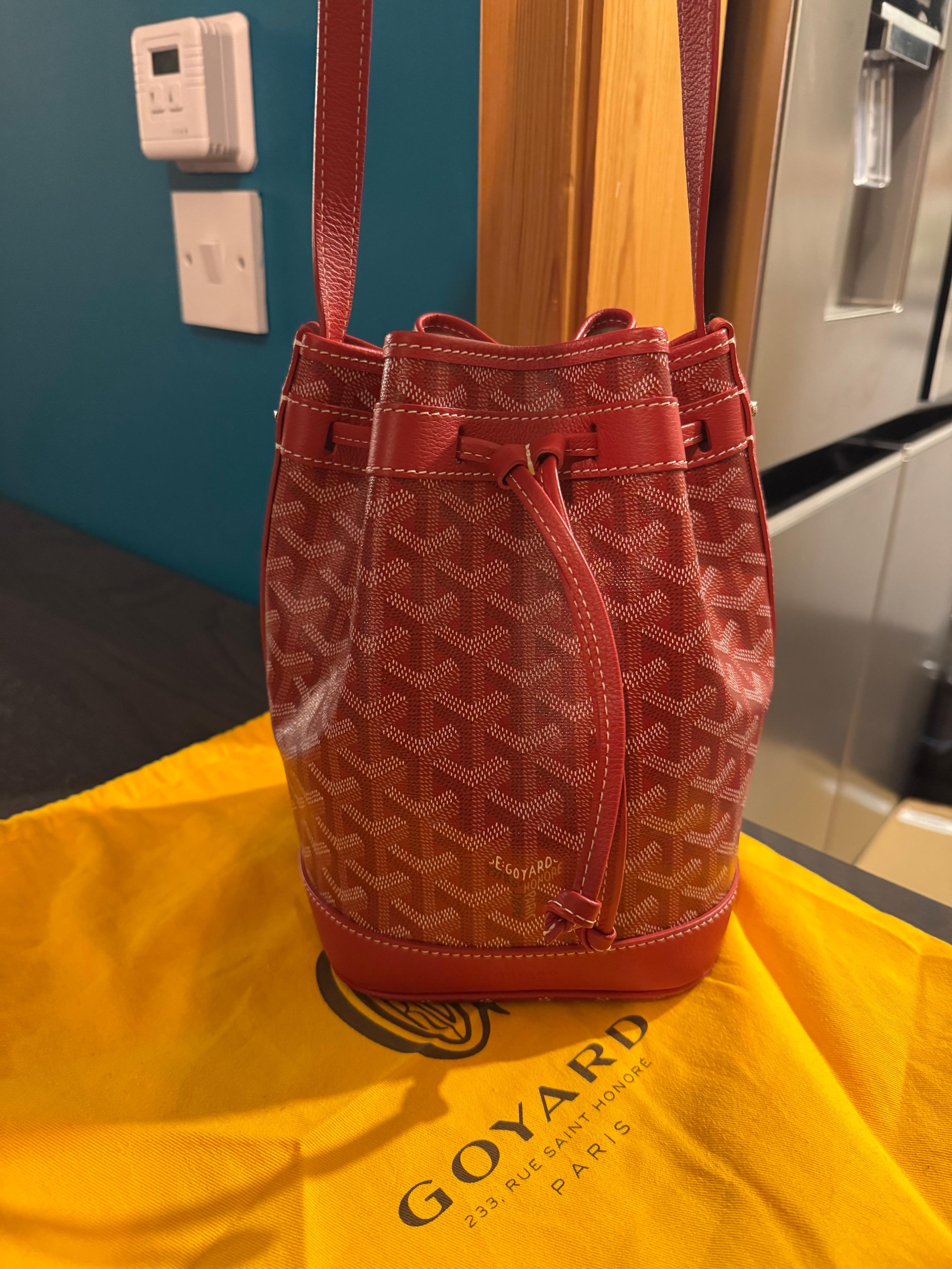 Goyard Red Petit flot bucket bag