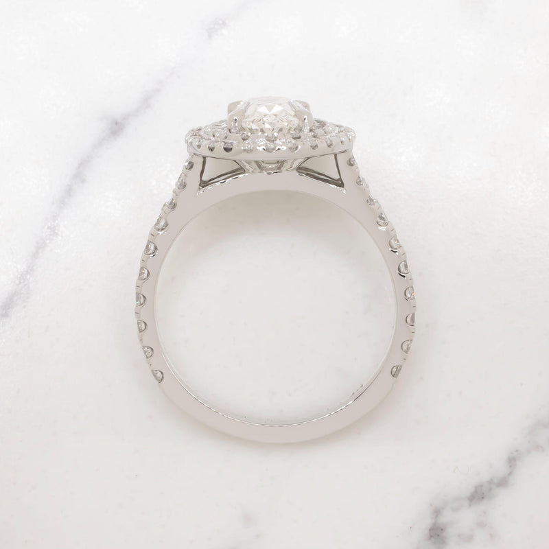 Verde 2ct IGI Certified Lab-grown Oval Cut Diamond Ring