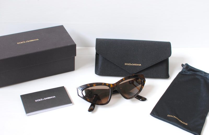 Black Acetate Cat Eye Sunglasses
