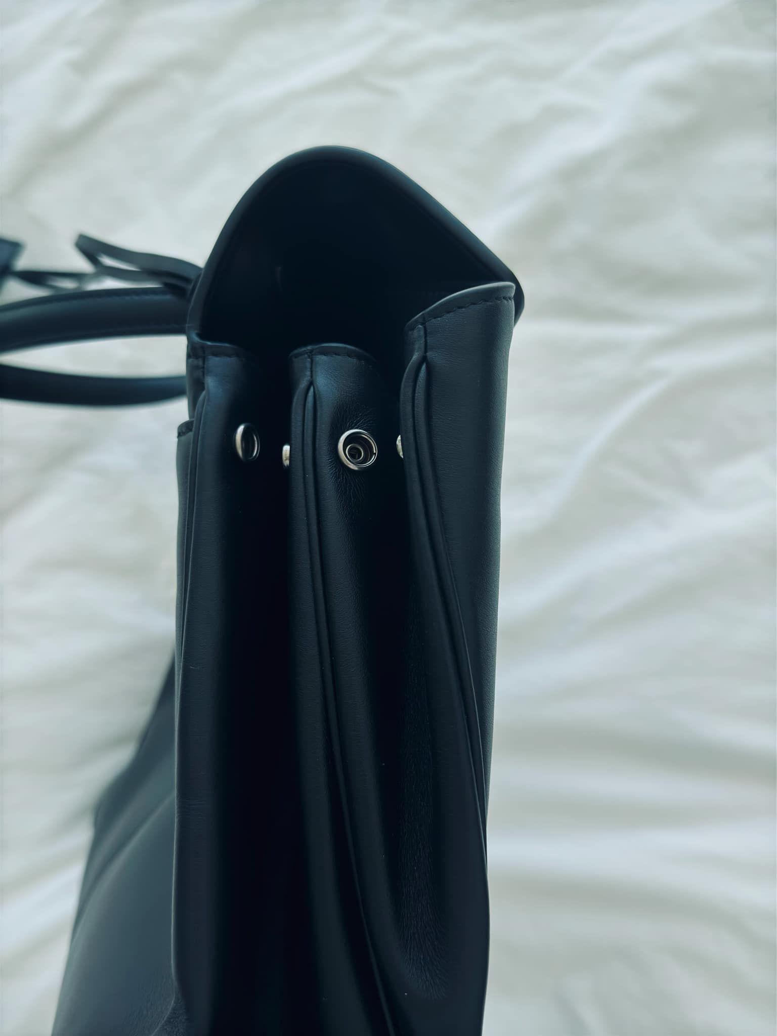 Balenciaga Black Medium Rodeo Bag