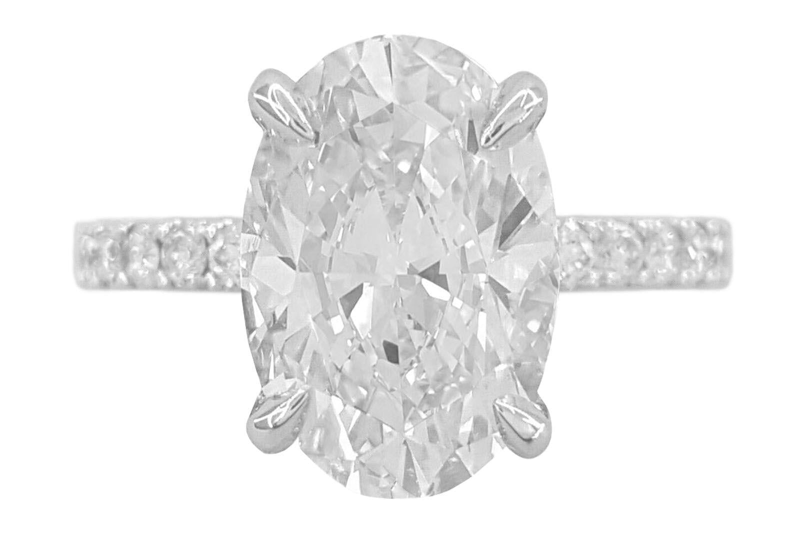 Verde 4ct IGI Certified Lab Grown Oval Cut Diamond Ring