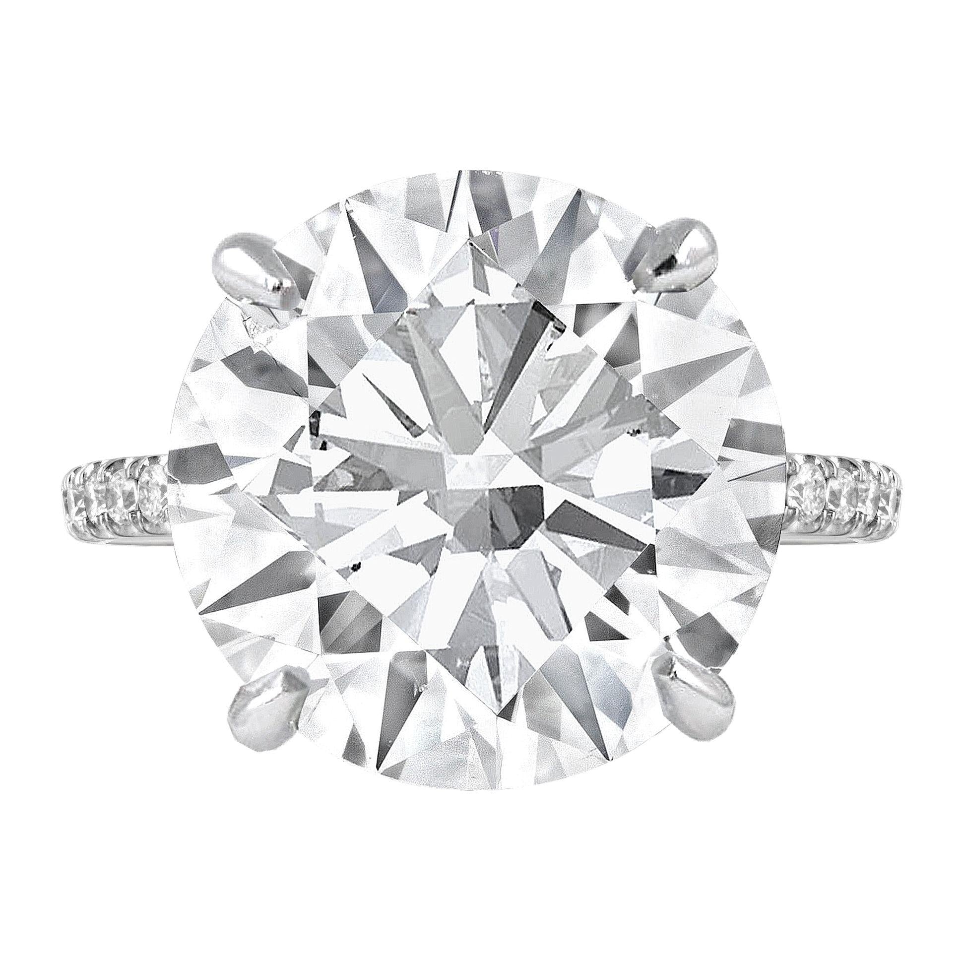 Verde 6ct IGI Certified Lab Grown Round Brilliant Cut Diamond Ring