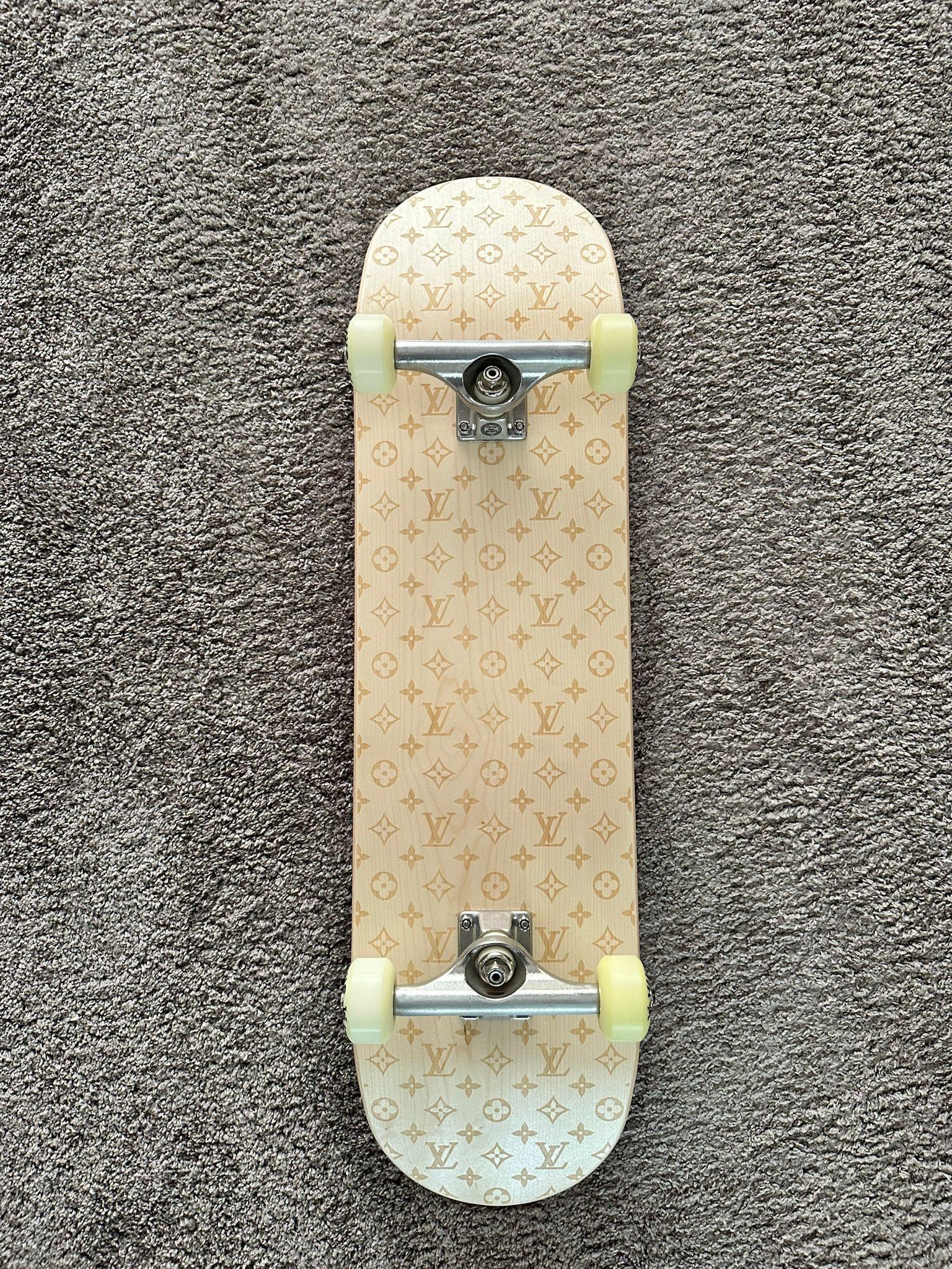 Virgil Abloh Monogram LV Skateboard