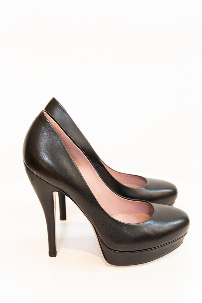 Gucci Black Leather Platform Pumps
