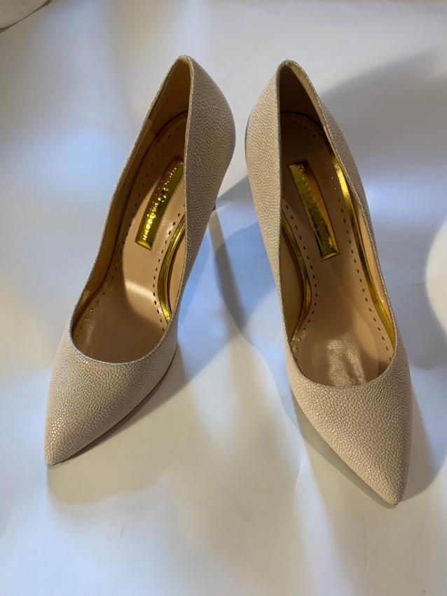 Rupert Sanderson Nada pink shimmer textured leather pumps