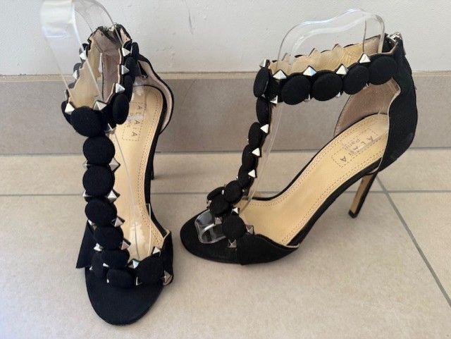 Alaia Black Suede T-Strap Bombe Sandals